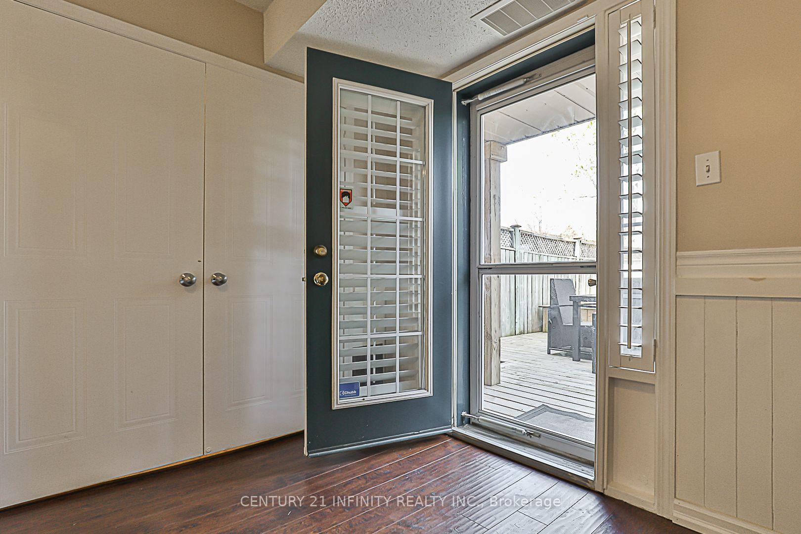 Photo 18 of 91 Salmon Way, Whitby, Downtown Whitby — HOMEH