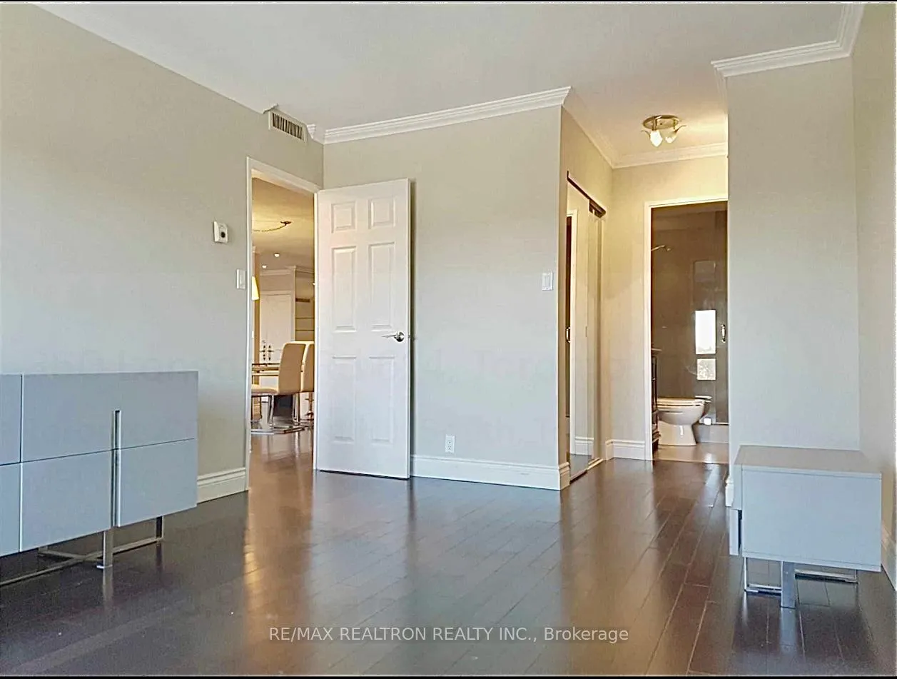 Photo 8 of Unit 614, 350 Lonsdale Road, Toronto, Forest Hill South — HOMEH