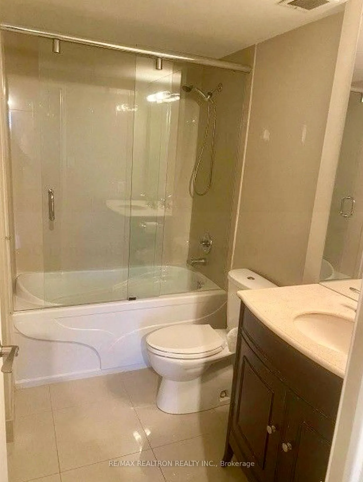 Photo 10 of Unit 614, 350 Lonsdale Road, Toronto, Forest Hill South — HOMEH