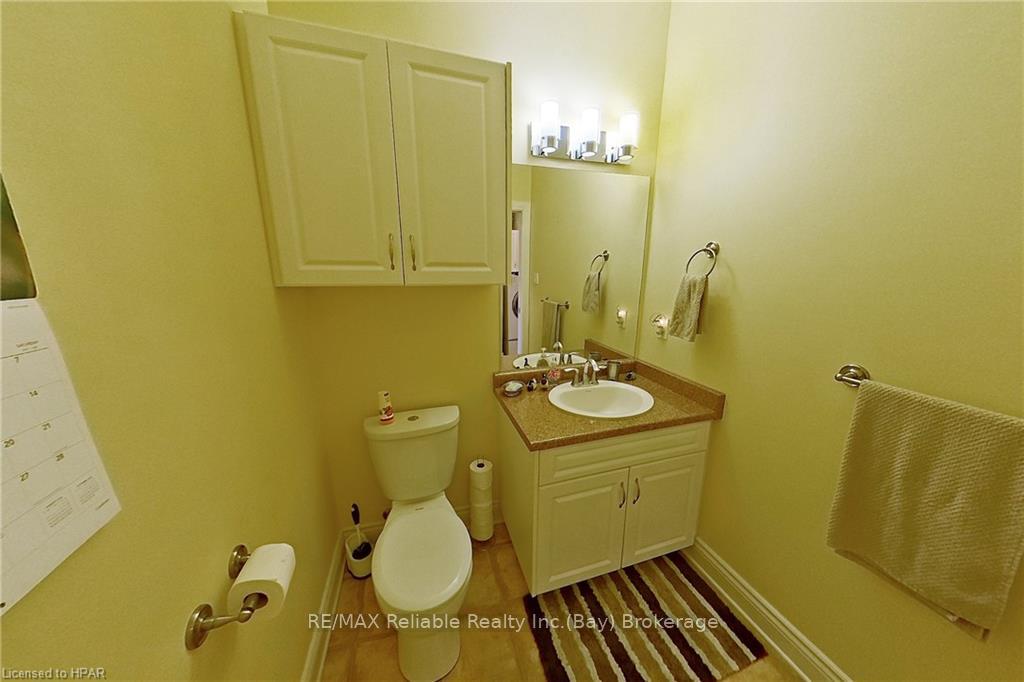 Photo 29 of 21 Bayfield Mews Lane, Bluewater, Bayfield — HOMEH