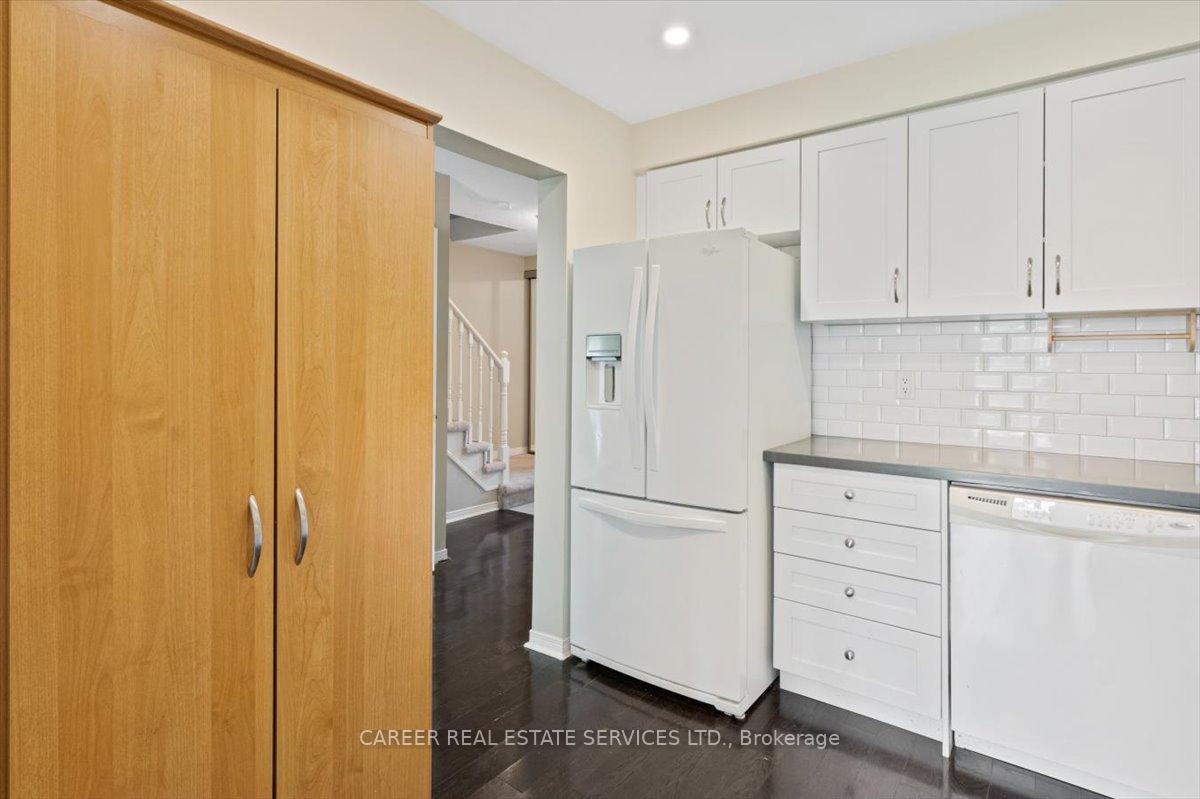Photo 8 of Unit 62, 1610 Crawforth Street, Whitby, Blue Grass Meadows — HOMEH