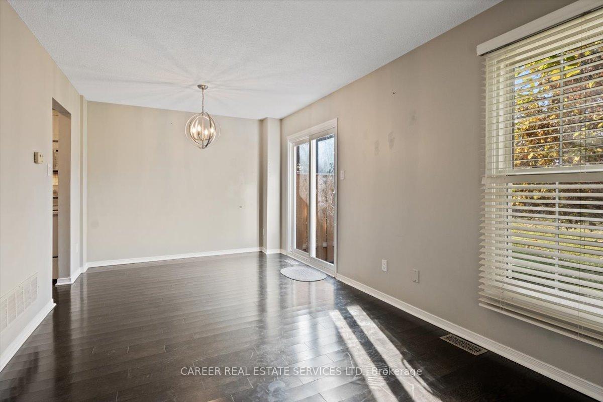 Photo 10 of Unit 62, 1610 Crawforth Street, Whitby, Blue Grass Meadows — HOMEH