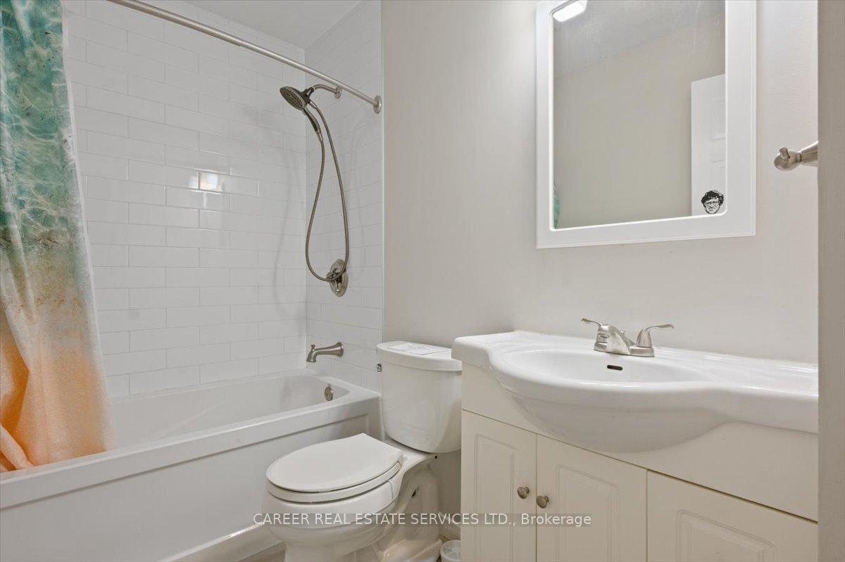 Photo 15 of Unit 62, 1610 Crawforth Street, Whitby, Blue Grass Meadows — HOMEH