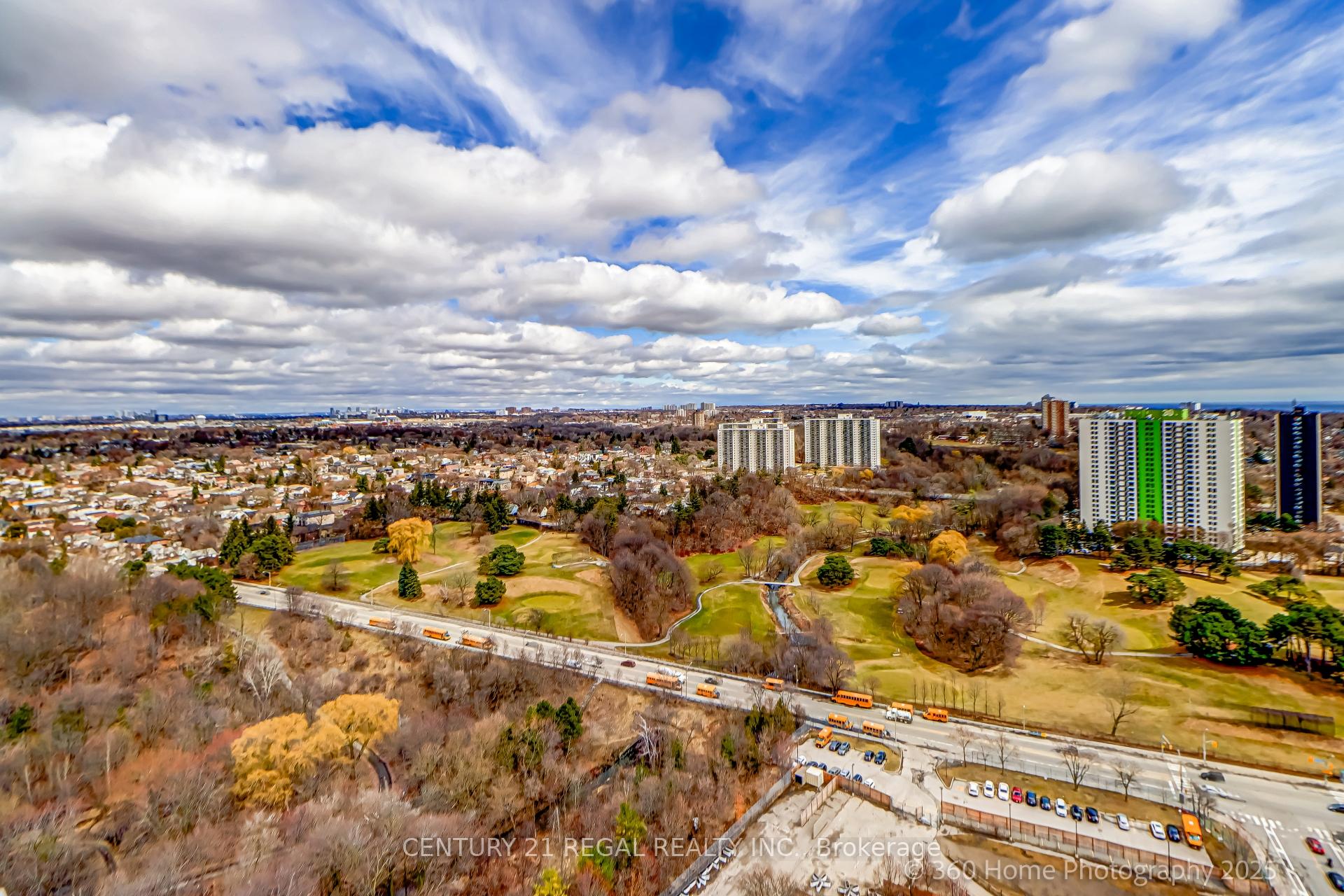 Photo 11 of Unit Ph06, 5 Massey Square, Toronto, Crescent Town — HOMEH