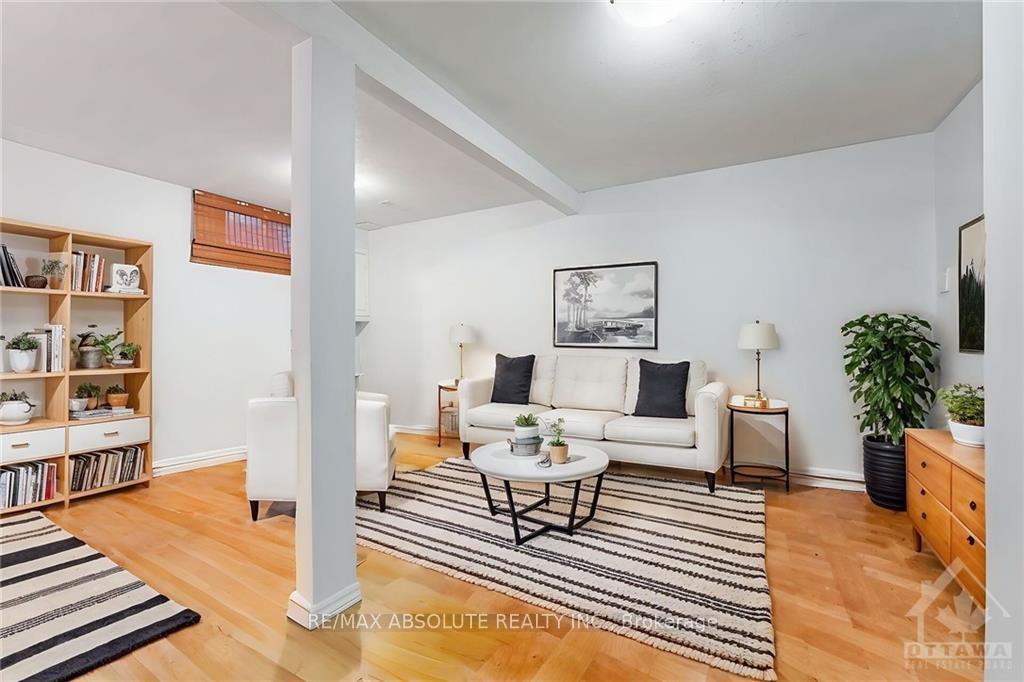 Photo 23 of Unit 19, 3333 Mccarthy Road, Ottawa, Hunt Club — HOMEH