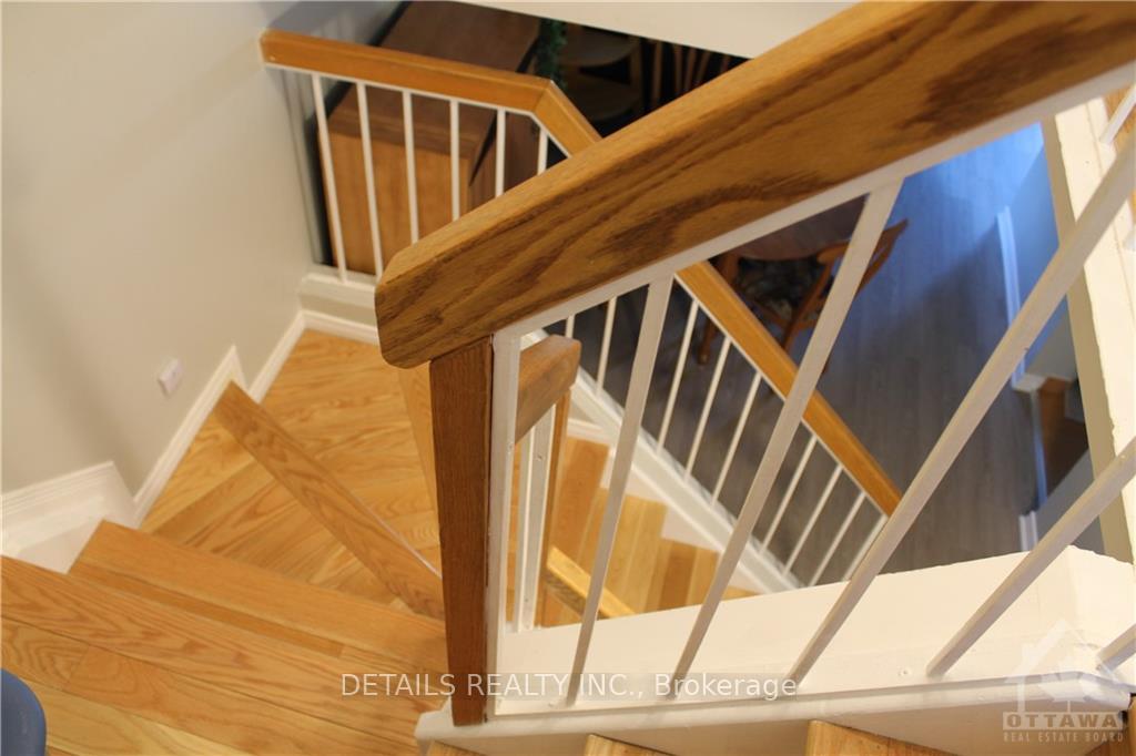 Photo 11 of 4E Maple Ridge Crescent, Ottawa, Barrhaven - Pheasant Run — HOMEH