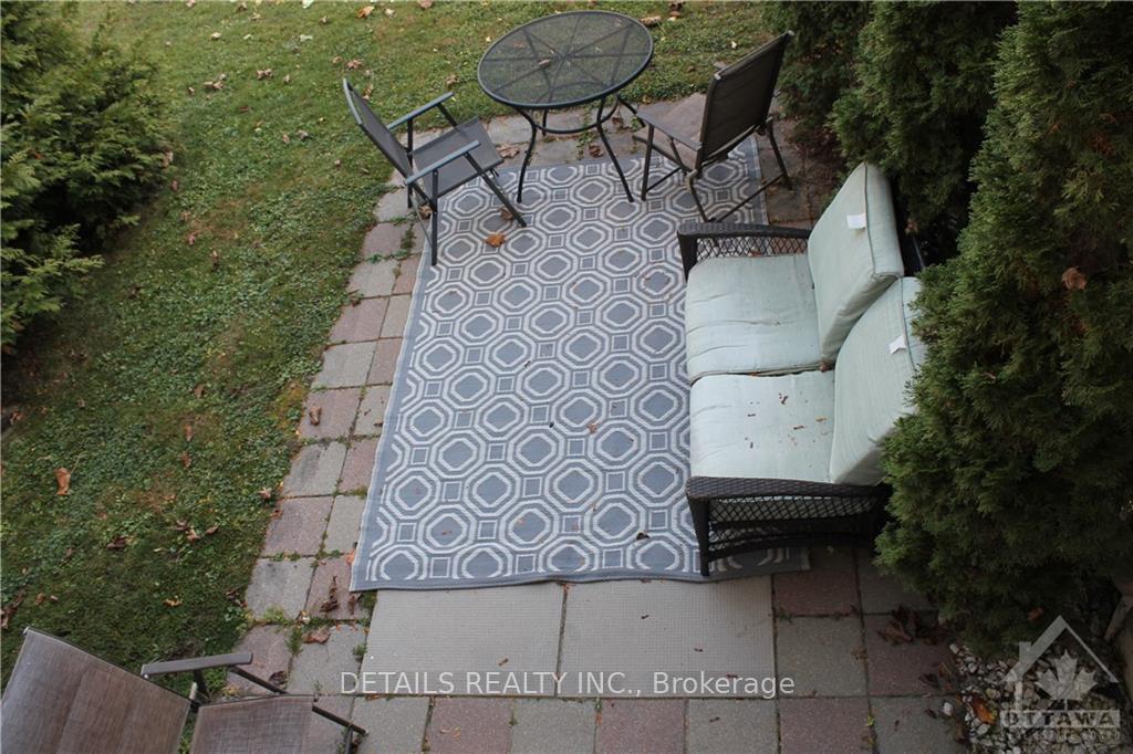 Photo 25 of 4E Maple Ridge Crescent, Ottawa, Barrhaven - Pheasant Run — HOMEH