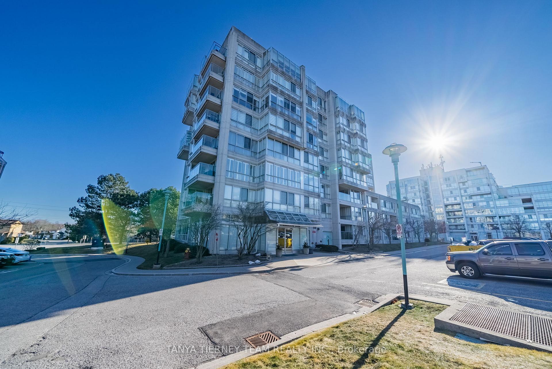 Photo 3 of Unit 314, 25 Cumberland Lane, Ajax, South West — HOMEH