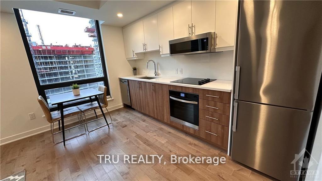 Photo 2 of Unit 1408, 340 Queen Street, Ottawa, Ottawa Centre — HOMEH