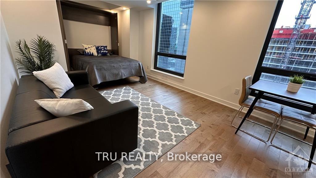 Photo 3 of Unit 1408, 340 Queen Street, Ottawa, Ottawa Centre — HOMEH