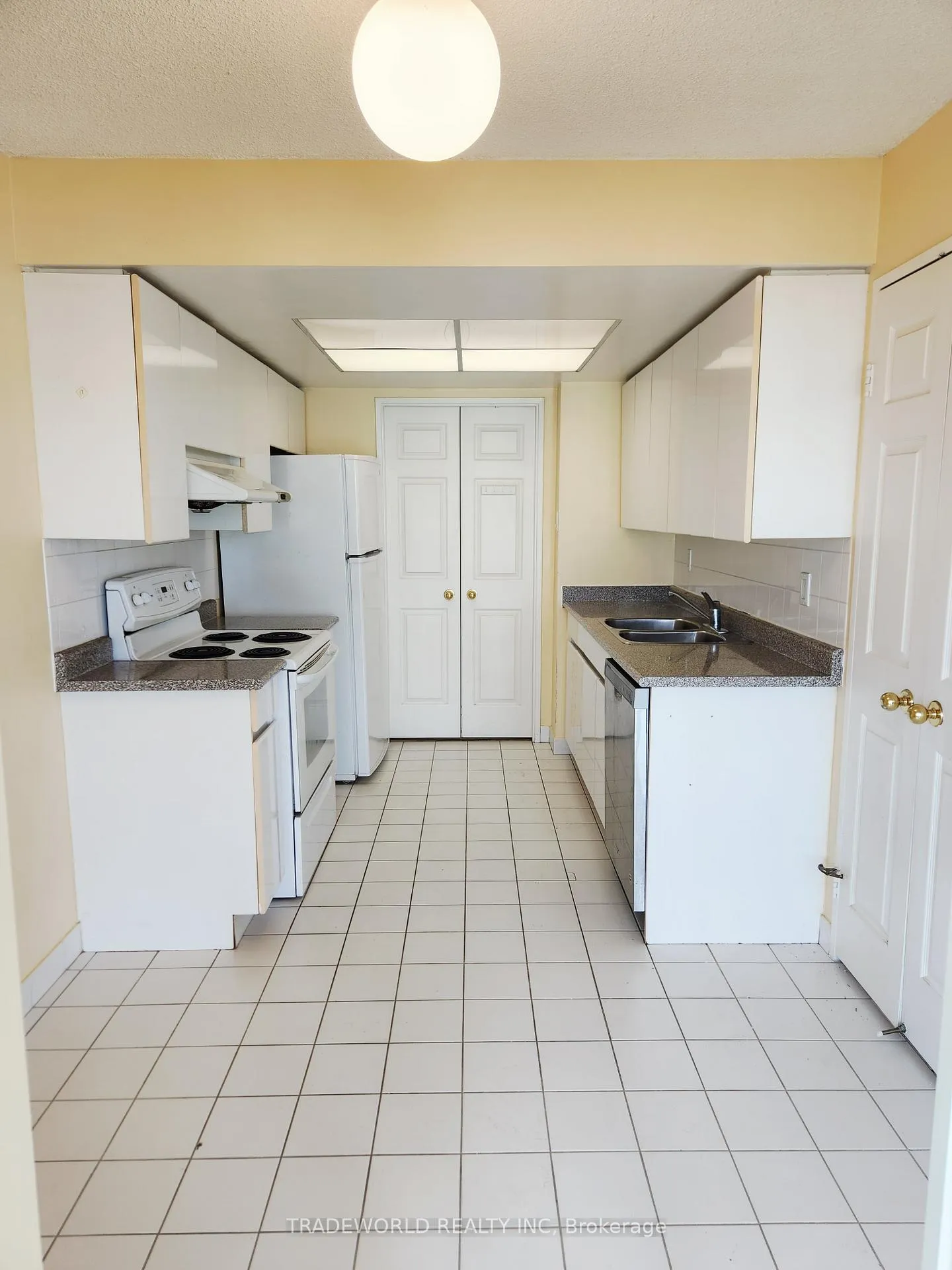 Photo 6 of Unit 1309, 7805 Bayview Avenue, Markham, Aileen-Willowbrook — HOMEH