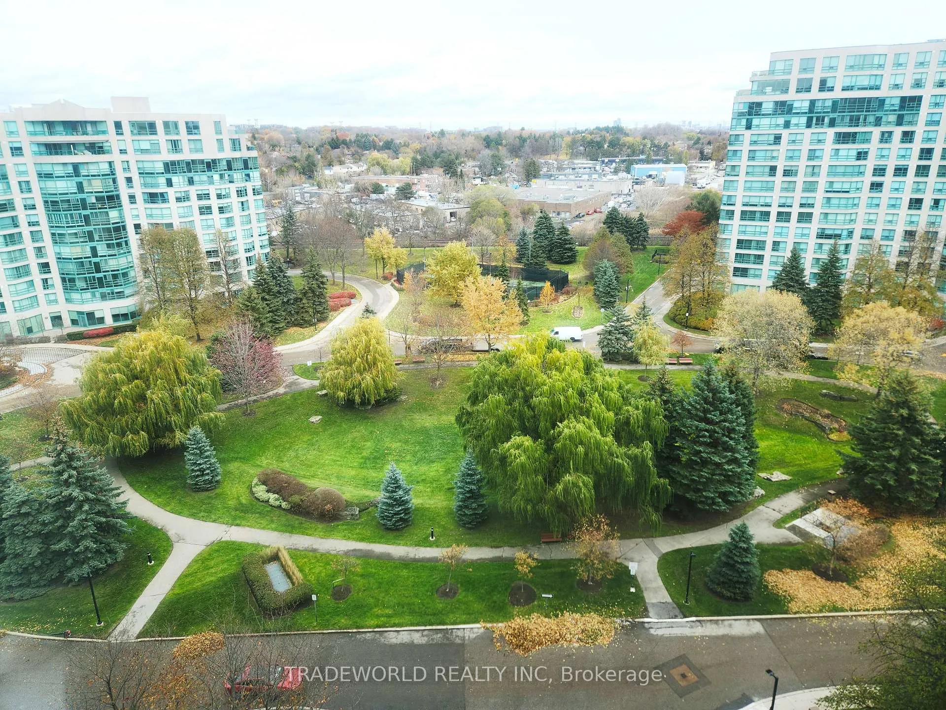 Photo 10 of Unit 1309, 7805 Bayview Avenue, Markham, Aileen-Willowbrook — HOMEH