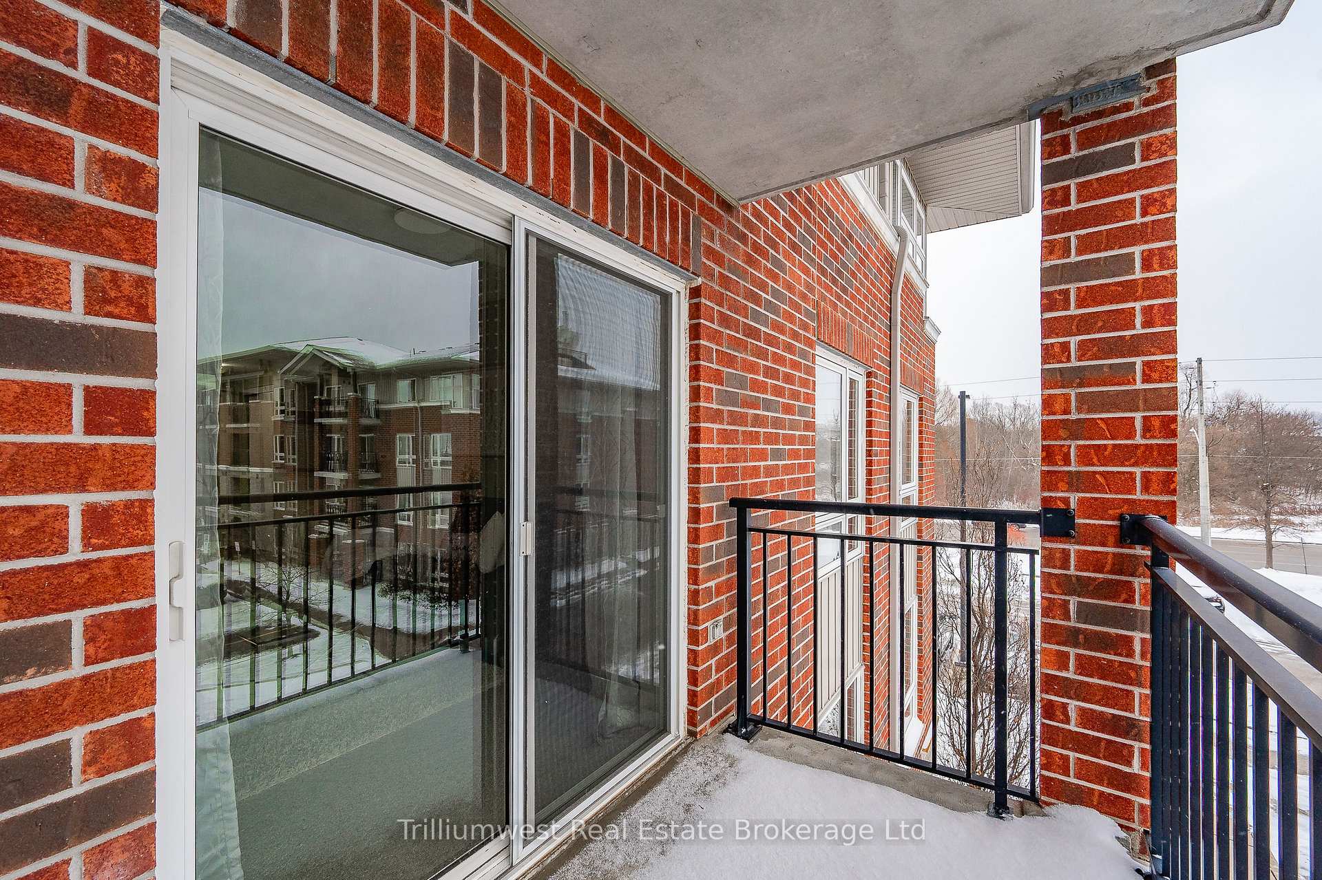 Photo 29 of Unit 307, 41 Goodwin Drive, Guelph, Pineridge/Westminster Woods — HOMEH
