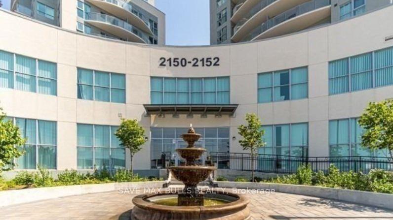 Front of Unit 103, 2150 Lawrence Avenue E