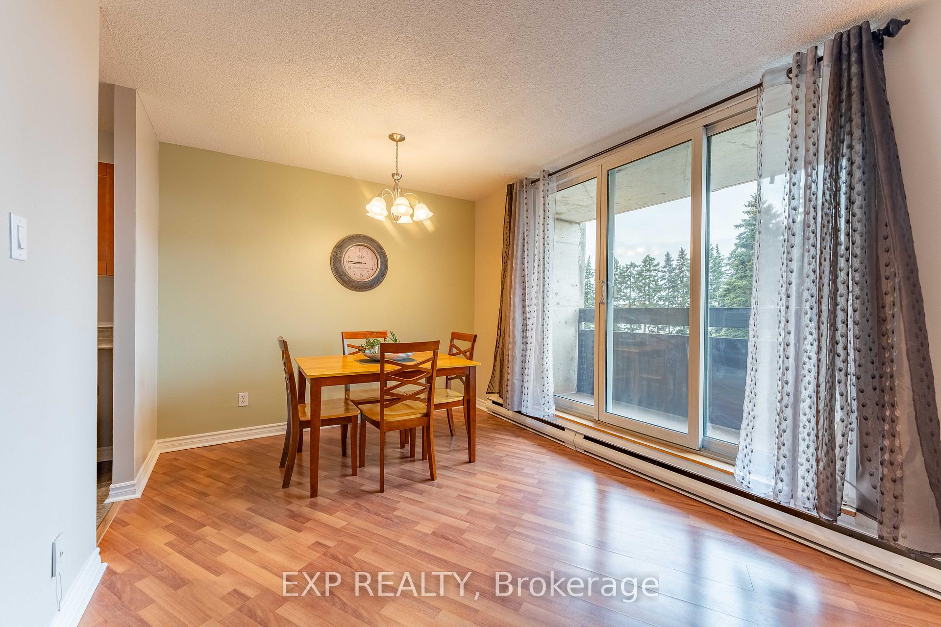 Photo 9 of Unit 312, 2000 Jasmine Crescent, Ottawa, Beacon Hill South — HOMEH