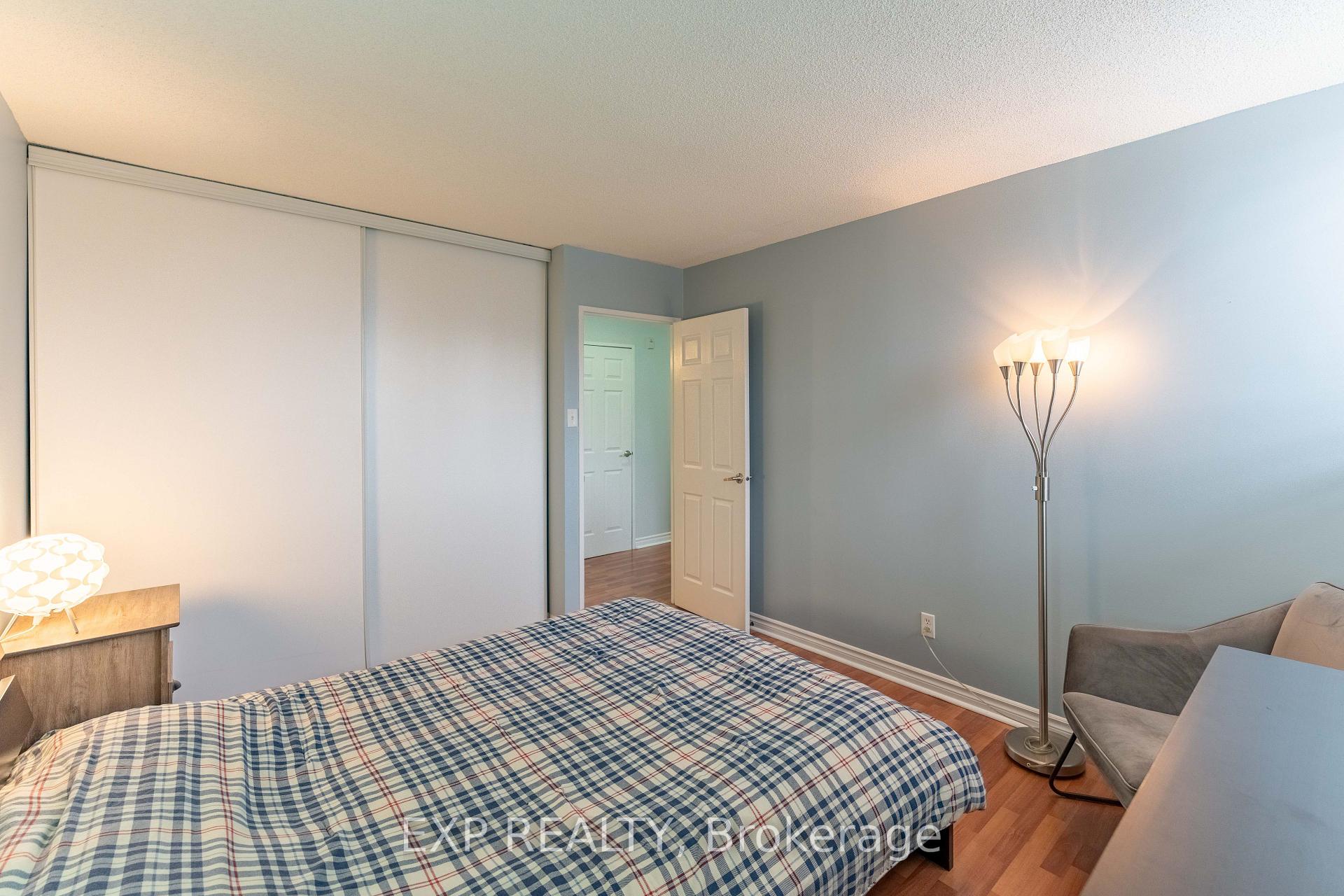 Photo 14 of Unit 312, 2000 Jasmine Crescent, Ottawa, Beacon Hill South — HOMEH