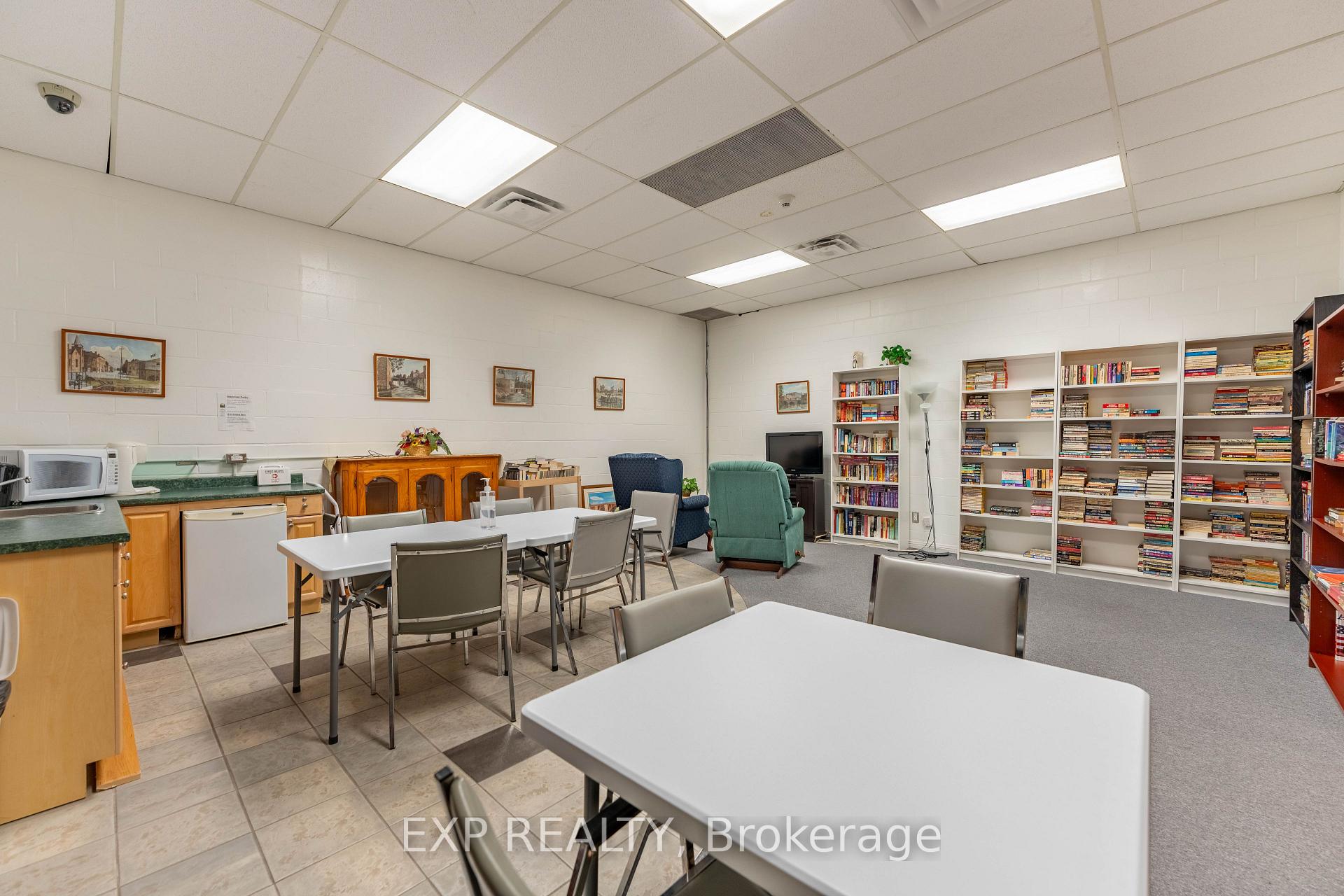 Photo 24 of Unit 312, 2000 Jasmine Crescent, Ottawa, Beacon Hill South — HOMEH