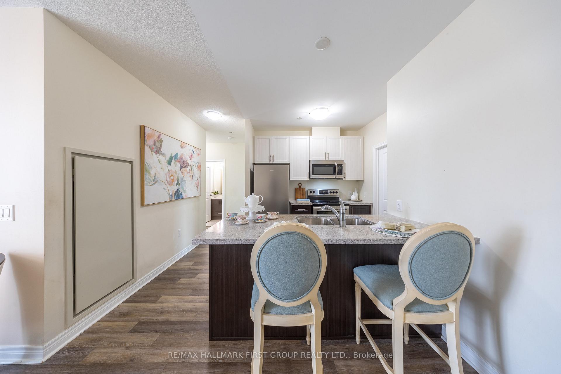 Photo 7 of Unit 314, 39 New Delhi Drive, Markham, Cedarwood — HOMEH