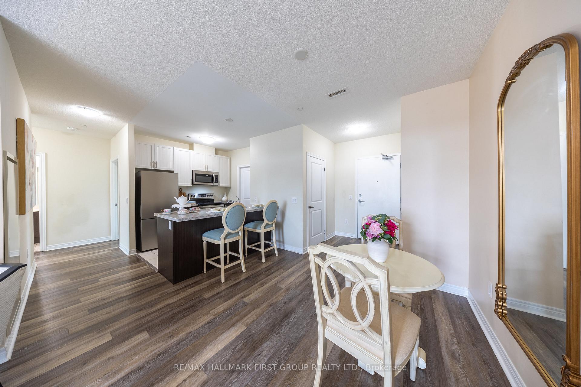 Photo 10 of Unit 314, 39 New Delhi Drive, Markham, Cedarwood — HOMEH
