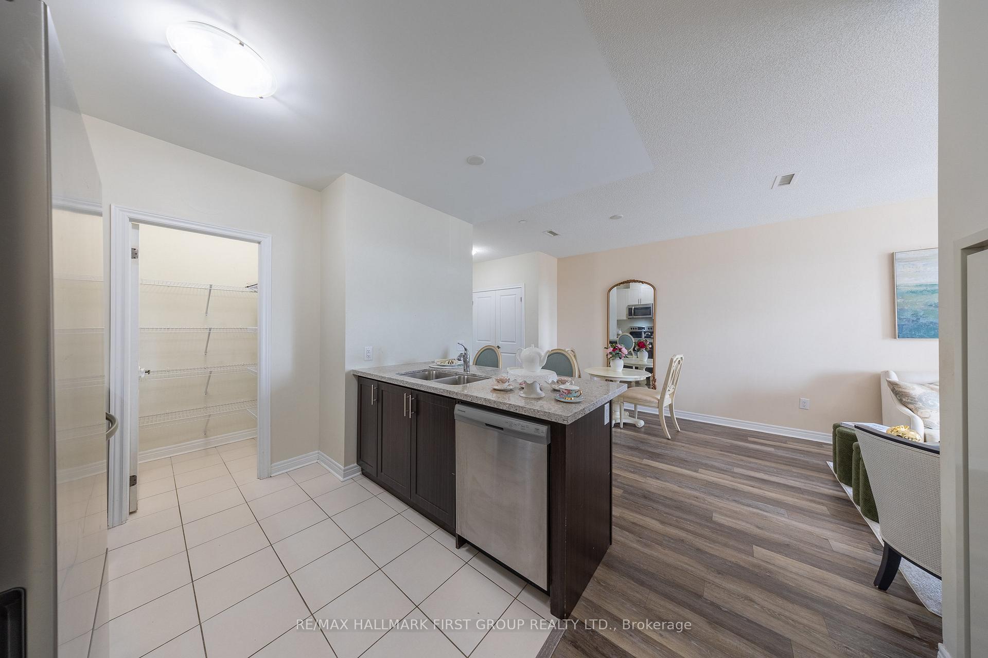 Photo 19 of Unit 314, 39 New Delhi Drive, Markham, Cedarwood — HOMEH