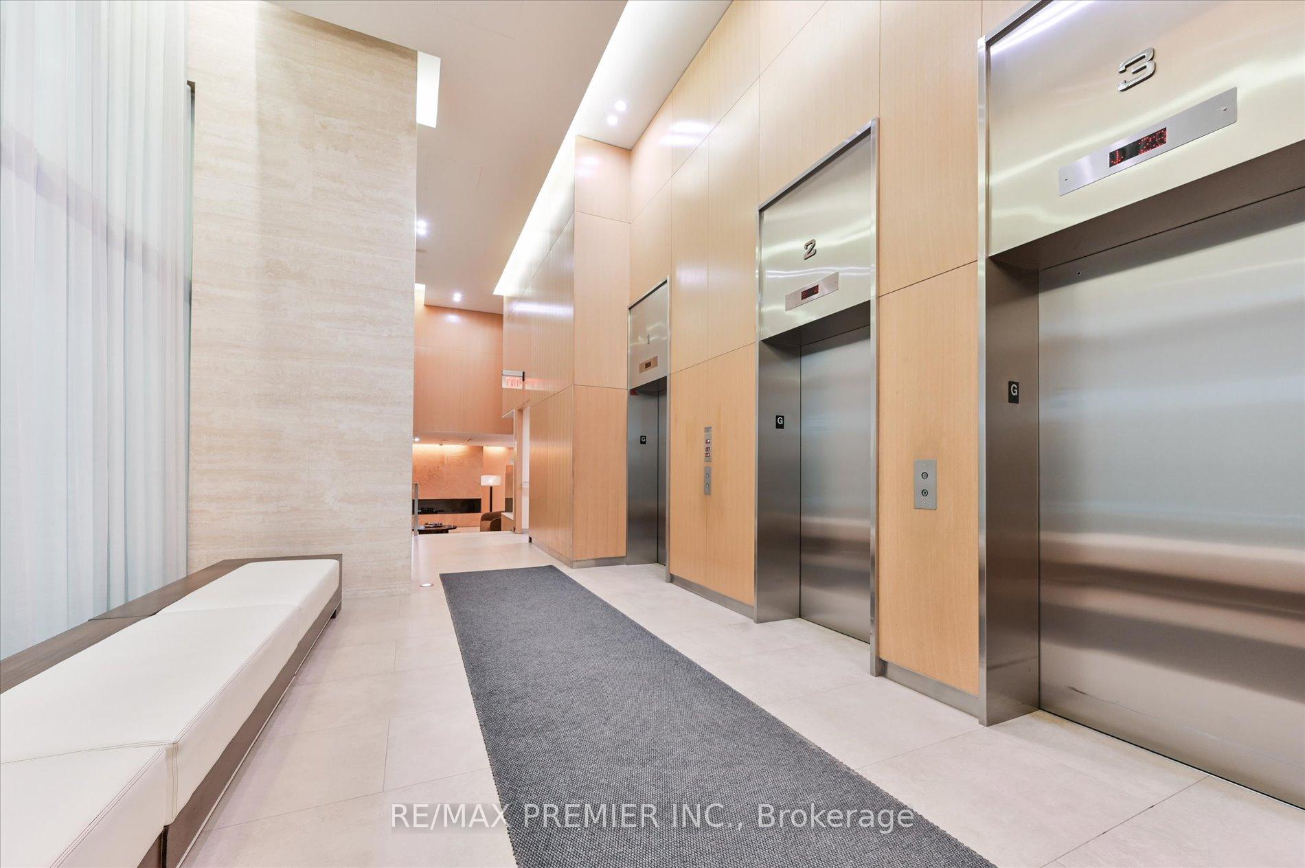 Photo 4 of Unit 1002, 25 Broadway Avenue, Toronto, Mount Pleasant West — HOMEH