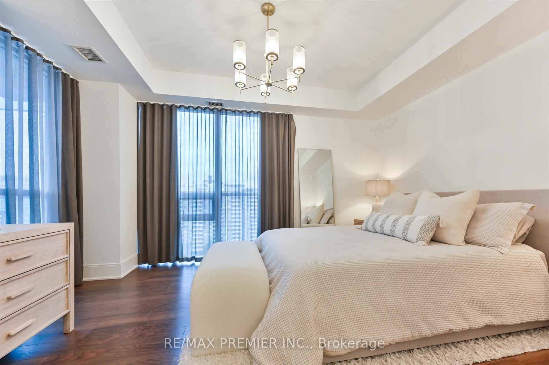 Photo 18 of Unit 1002, 25 Broadway Avenue, Toronto, Mount Pleasant West — HOMEH