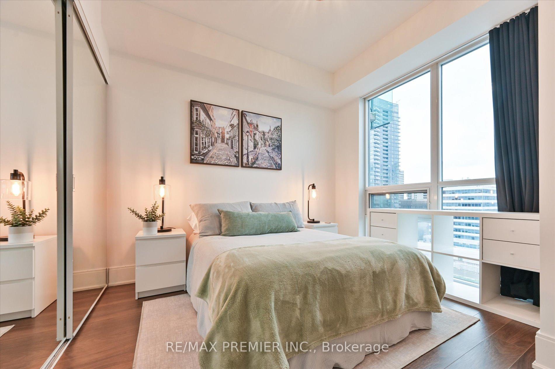 Photo 22 of Unit 1002, 25 Broadway Avenue, Toronto, Mount Pleasant West — HOMEH