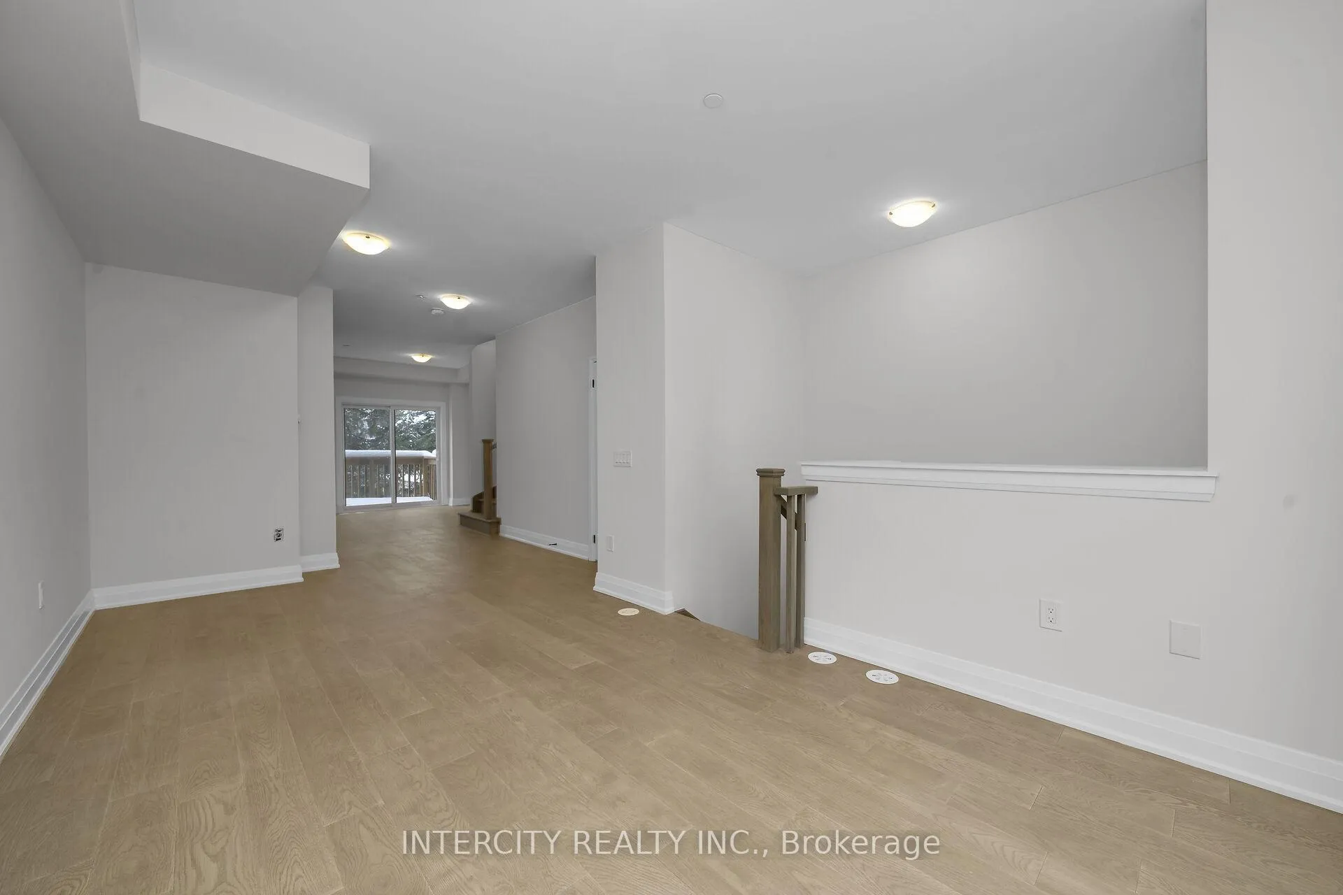 Photo 3 of Unit Unit 5, 19 Marret Lane, Clarington, Newcastle — HOMEH
