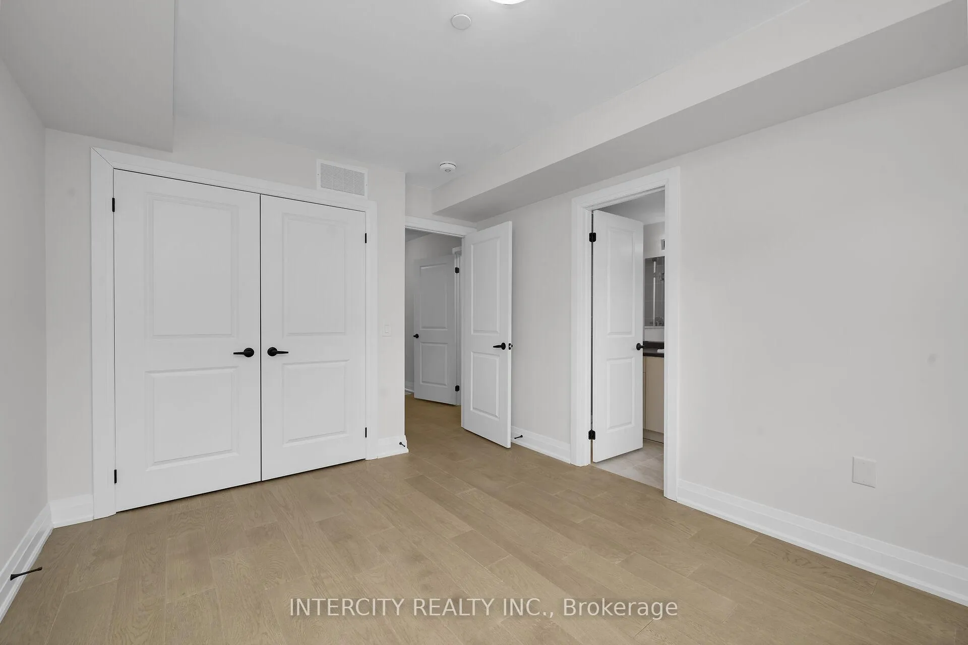 Photo 17 of Unit Unit 5, 19 Marret Lane, Clarington, Newcastle — HOMEH