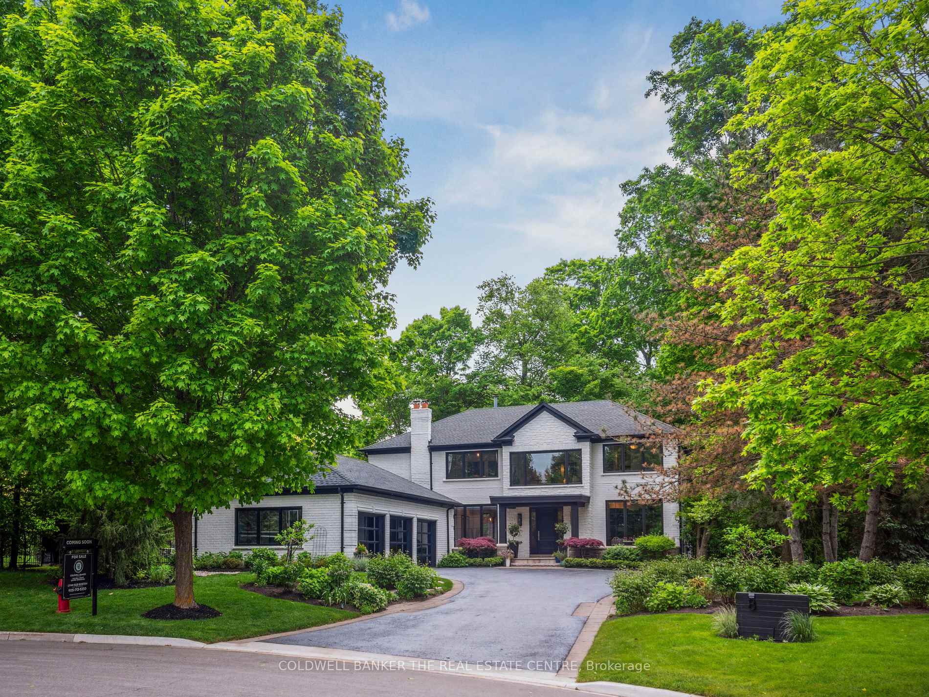 Photo 1 of 8 Lenarthur Court, Aurora, Hills of St Andrew — HOMEH