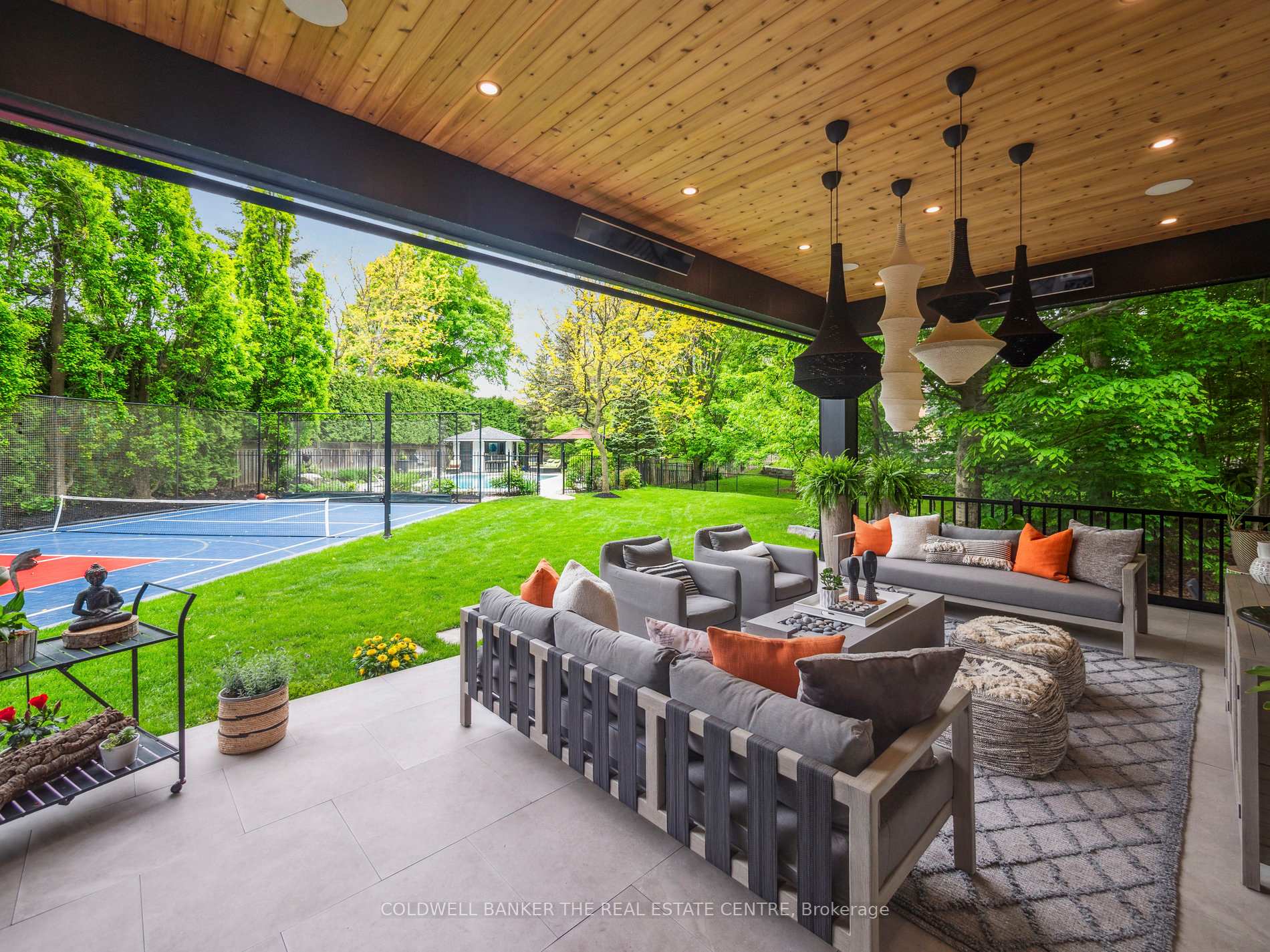 Photo 20 of 8 Lenarthur Court, Aurora, Hills of St Andrew — HOMEH