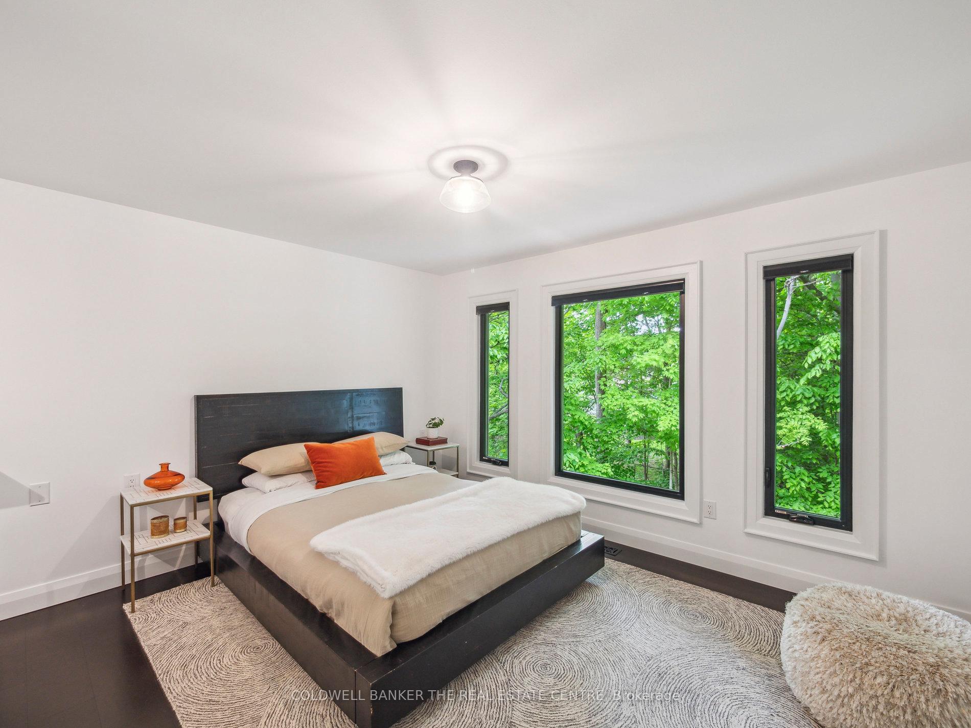 Photo 31 of 8 Lenarthur Court, Aurora, Hills of St Andrew — HOMEH