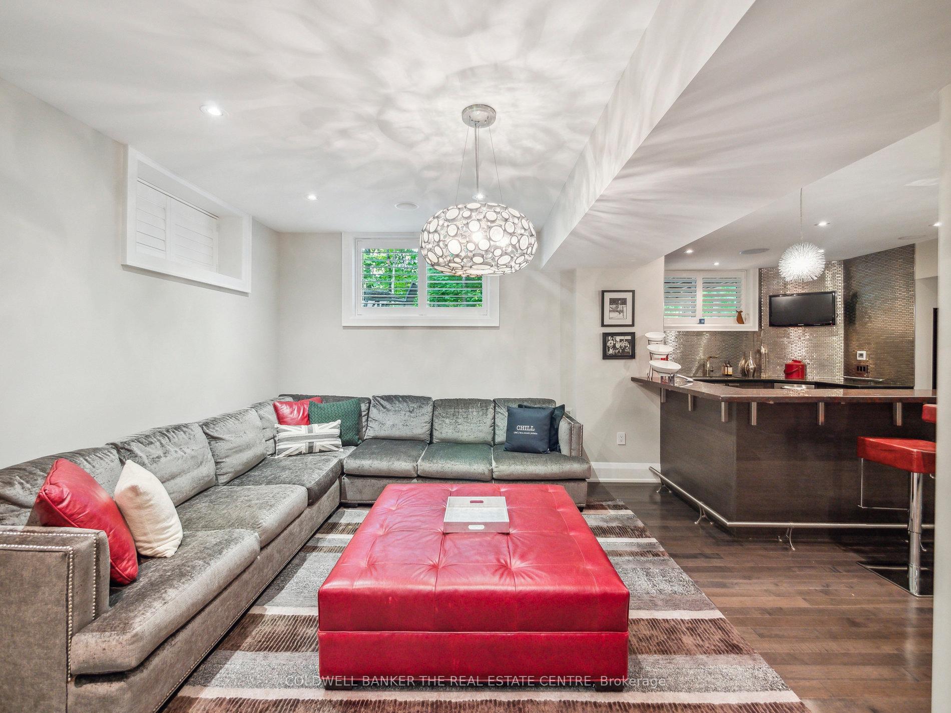 Photo 36 of 8 Lenarthur Court, Aurora, Hills of St Andrew — HOMEH