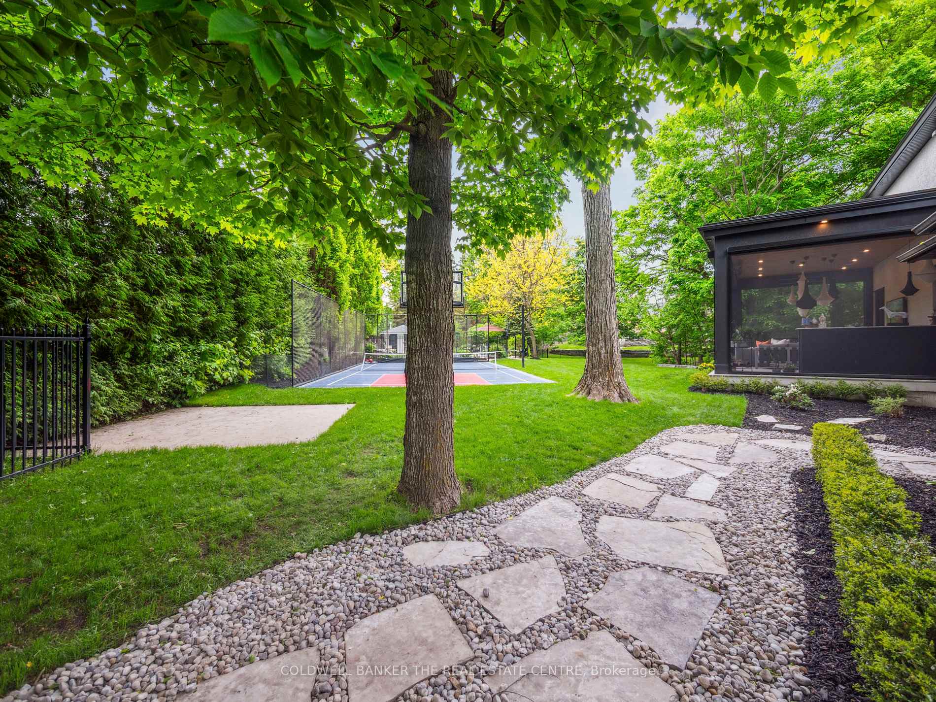 Photo 43 of 8 Lenarthur Court, Aurora, Hills of St Andrew — HOMEH
