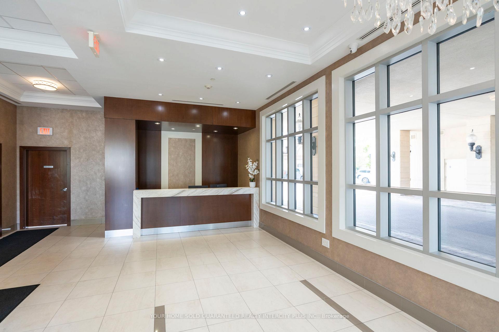 Photo 5 of Unit 204, 2396 Major Mackenzie Drive, Vaughan, Maple — HOMEH