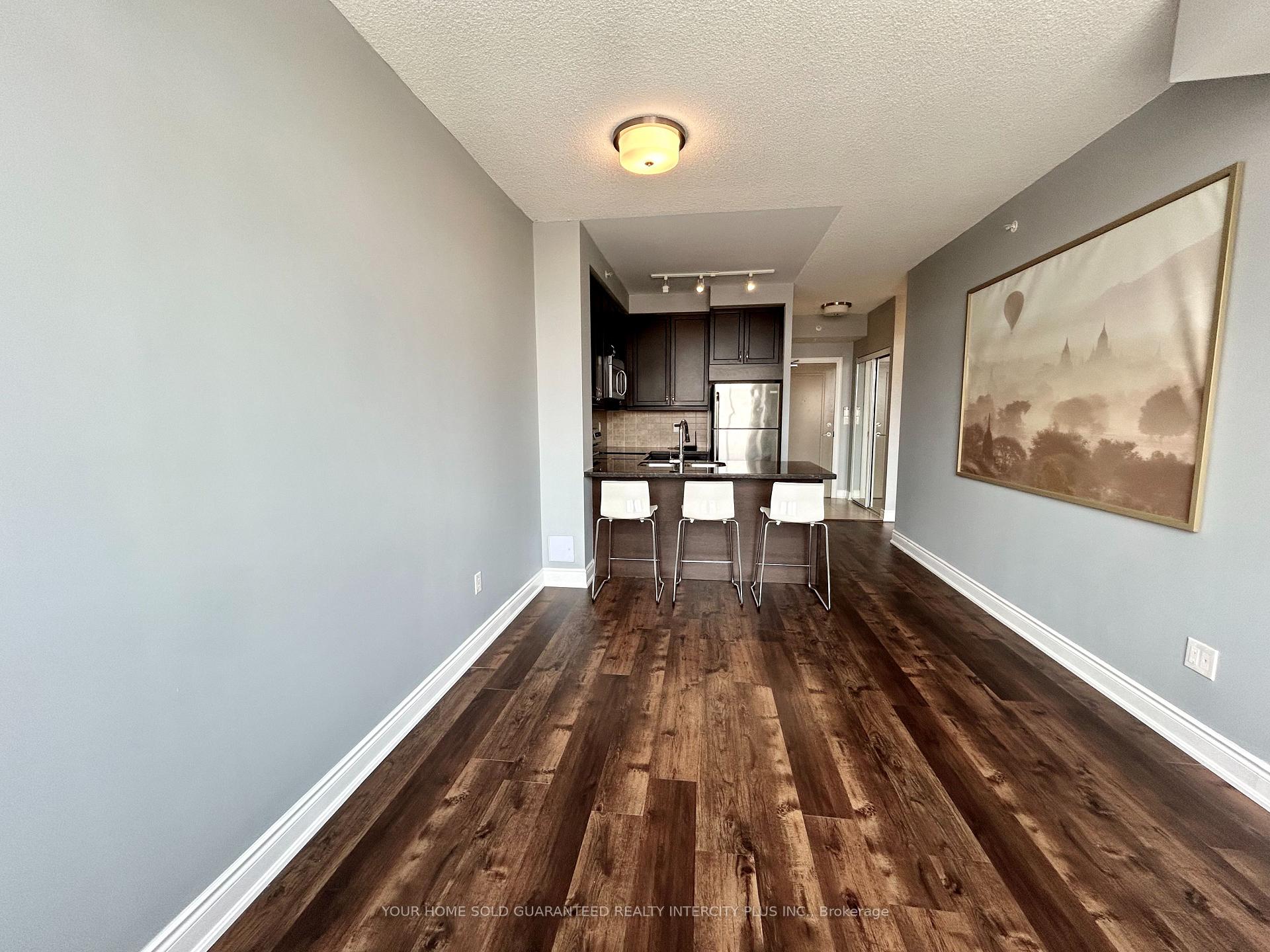 Photo 15 of Unit 204, 2396 Major Mackenzie Drive, Vaughan, Maple — HOMEH