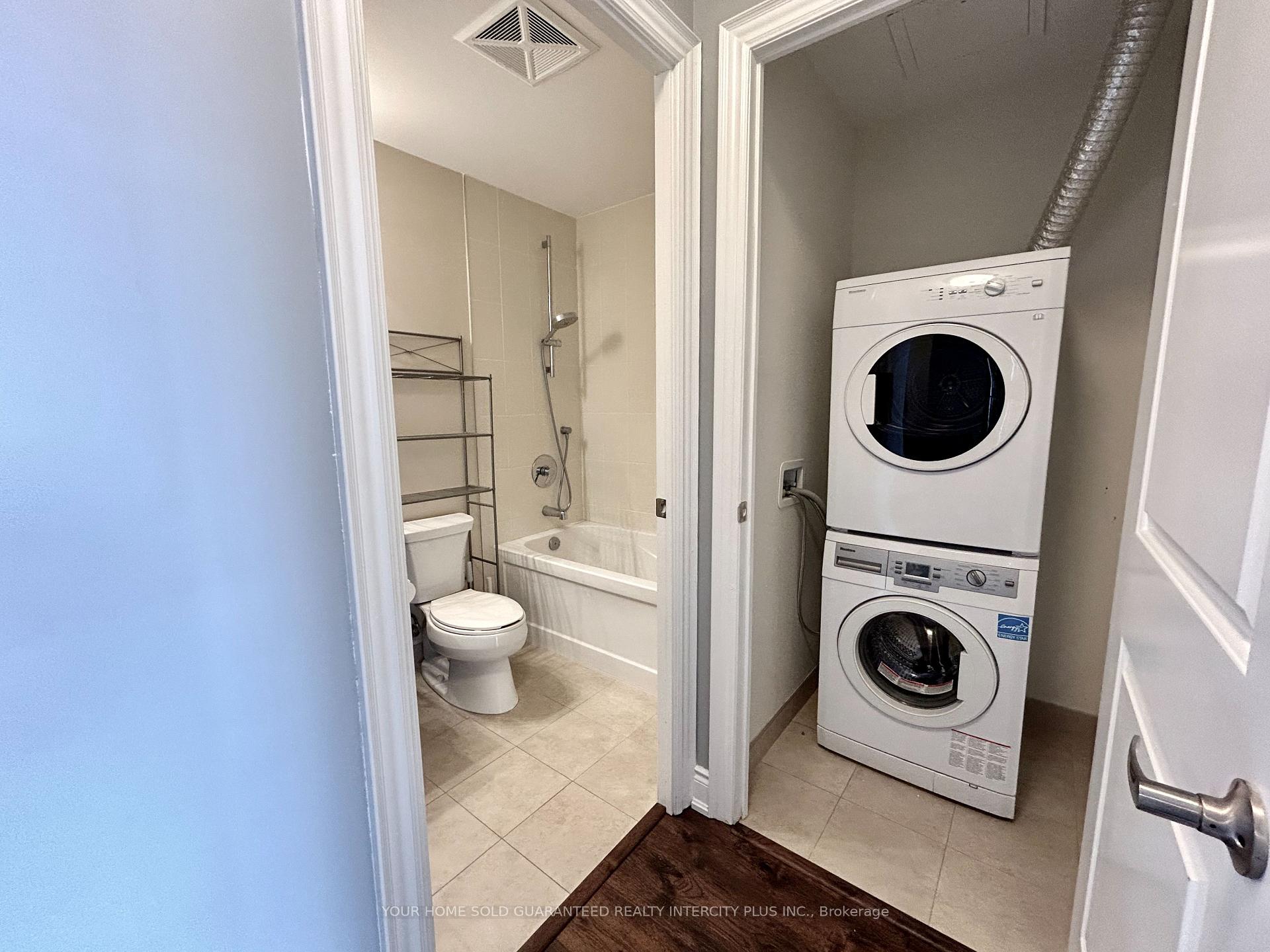 Photo 19 of Unit 204, 2396 Major Mackenzie Drive, Vaughan, Maple — HOMEH