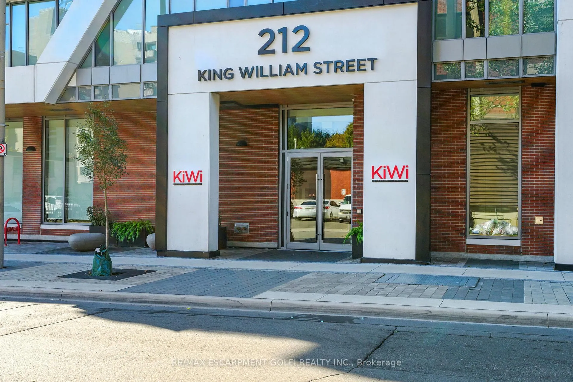 Photo 3 of Unit 1209, 212 King William Street, Hamilton, Beasley — HOMEH