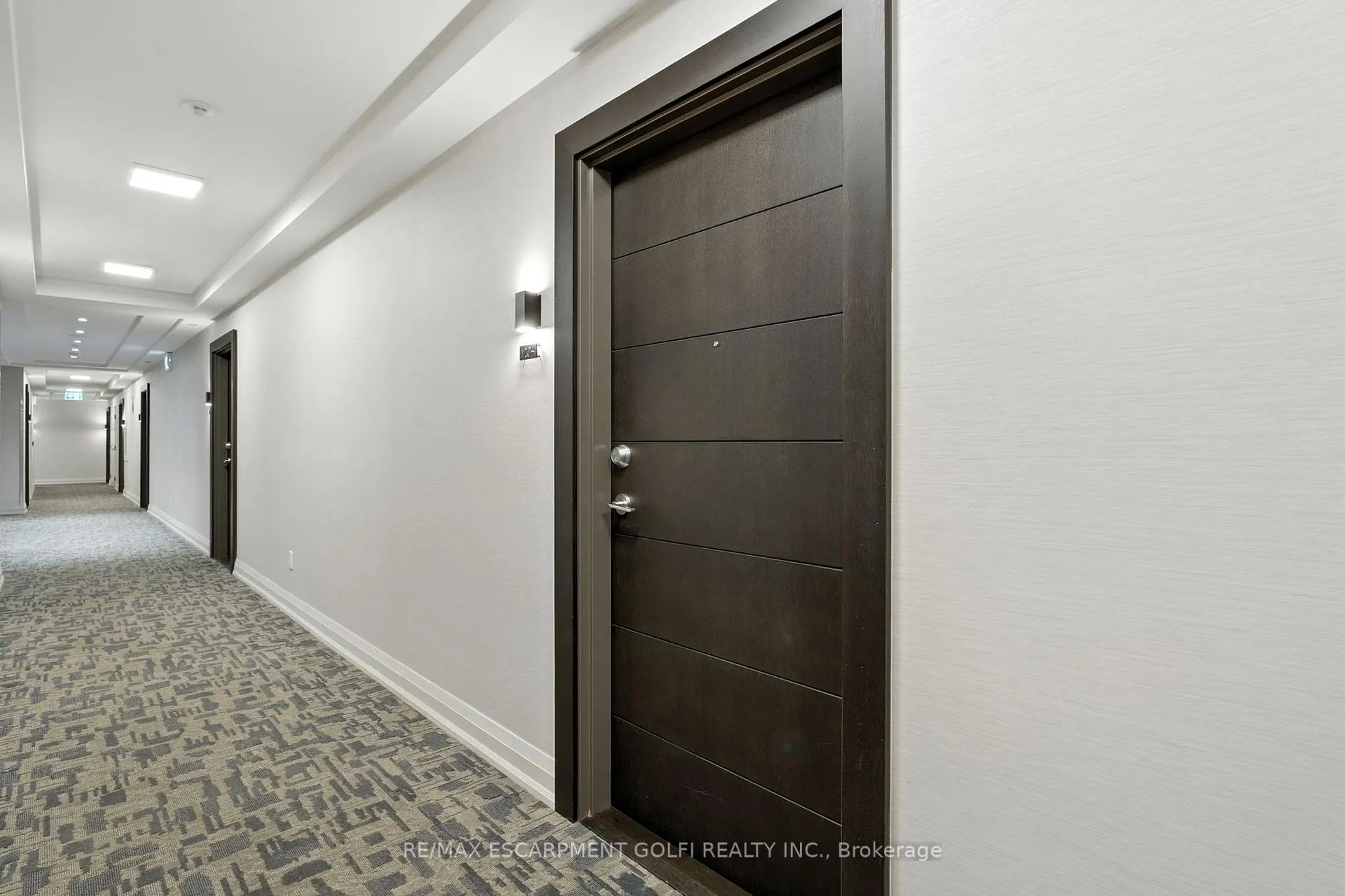 Photo 6 of Unit 1209, 212 King William Street, Hamilton, Beasley — HOMEH