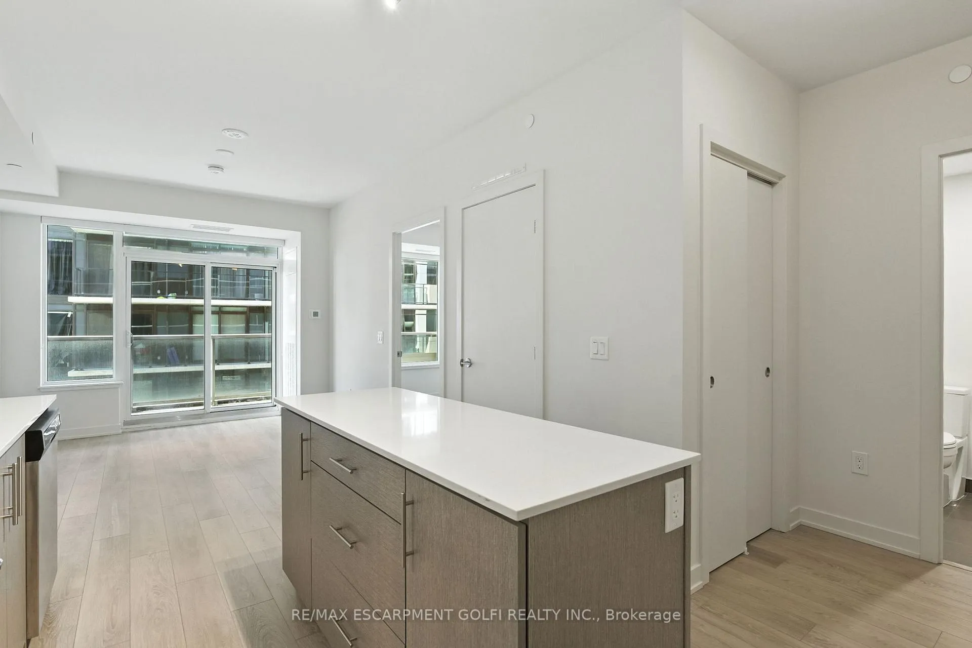 Photo 13 of Unit 1209, 212 King William Street, Hamilton, Beasley — HOMEH
