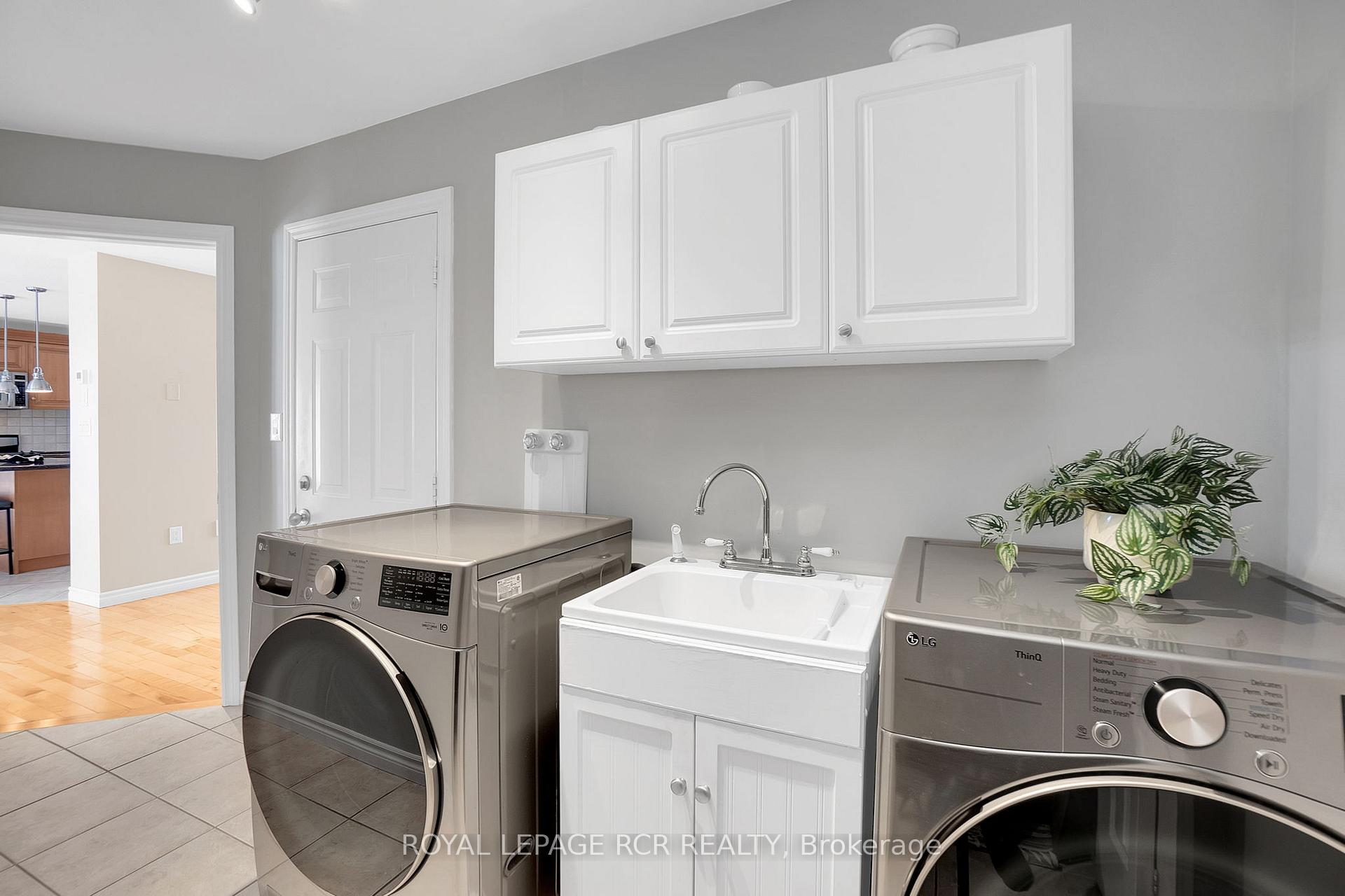 Photo 10 of Unit 1, 16 Zimmerman Drive, Caledon, Rural Caledon — HOMEH