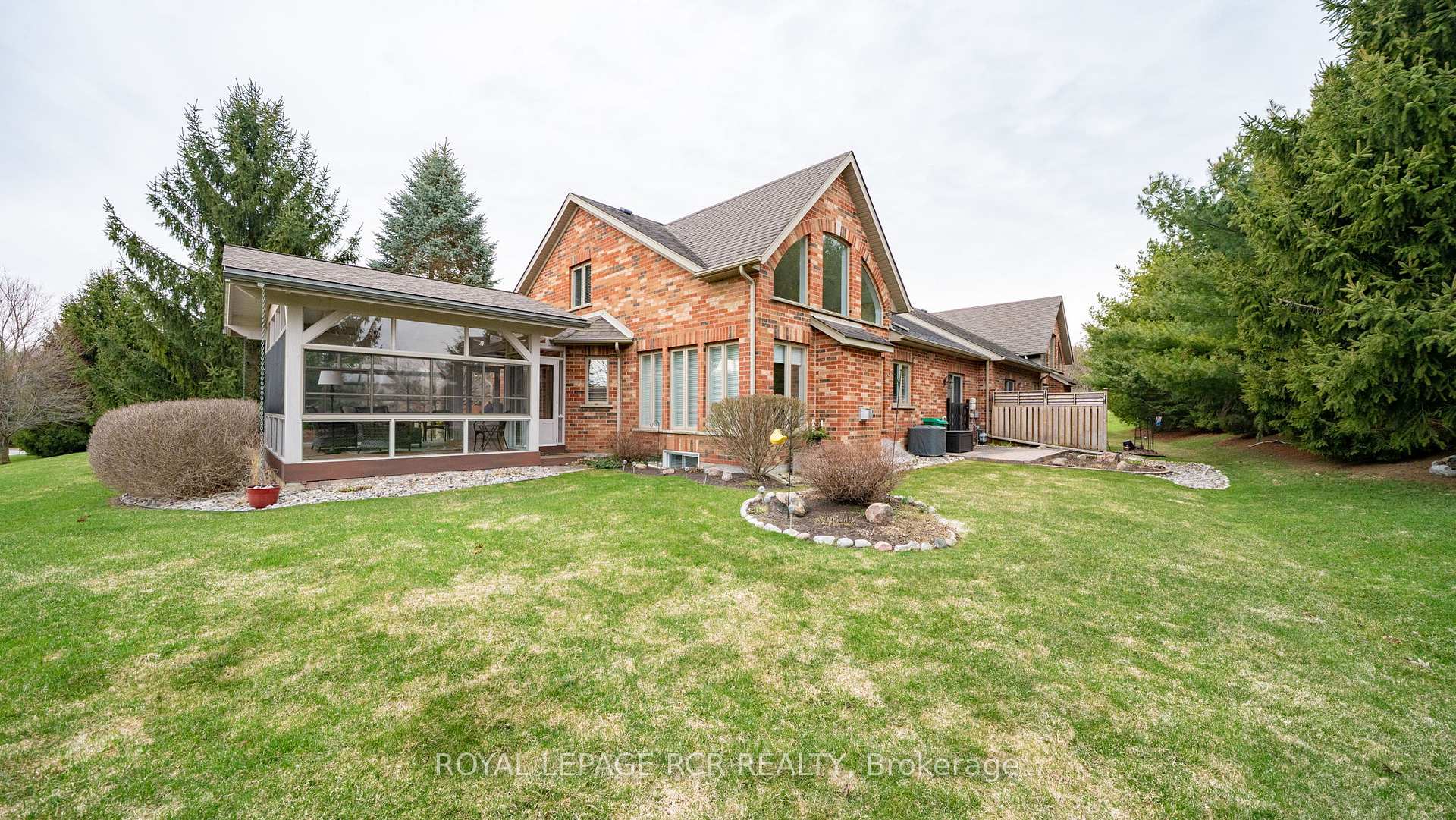 Photo 31 of Unit 1, 16 Zimmerman Drive, Caledon, Rural Caledon — HOMEH