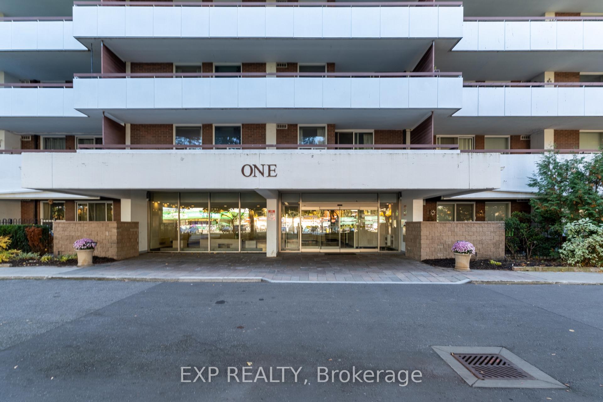 Photo 10 of Unit 1103, 1 Royal Orchard Boulevard, Markham, Royal Orchard — HOMEH