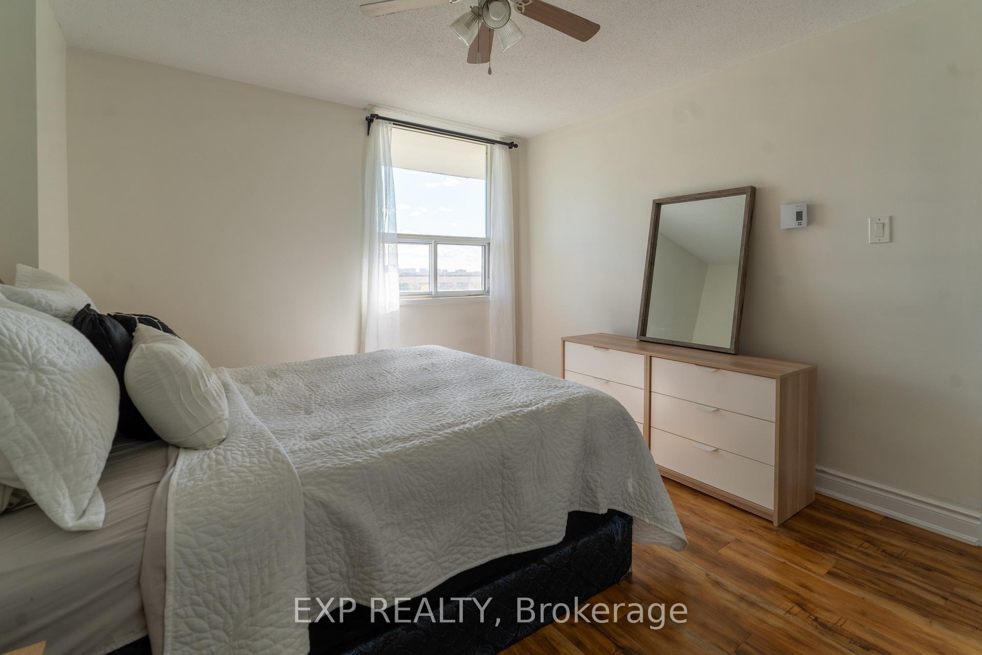 Photo 29 of Unit 1103, 1 Royal Orchard Boulevard, Markham, Royal Orchard — HOMEH