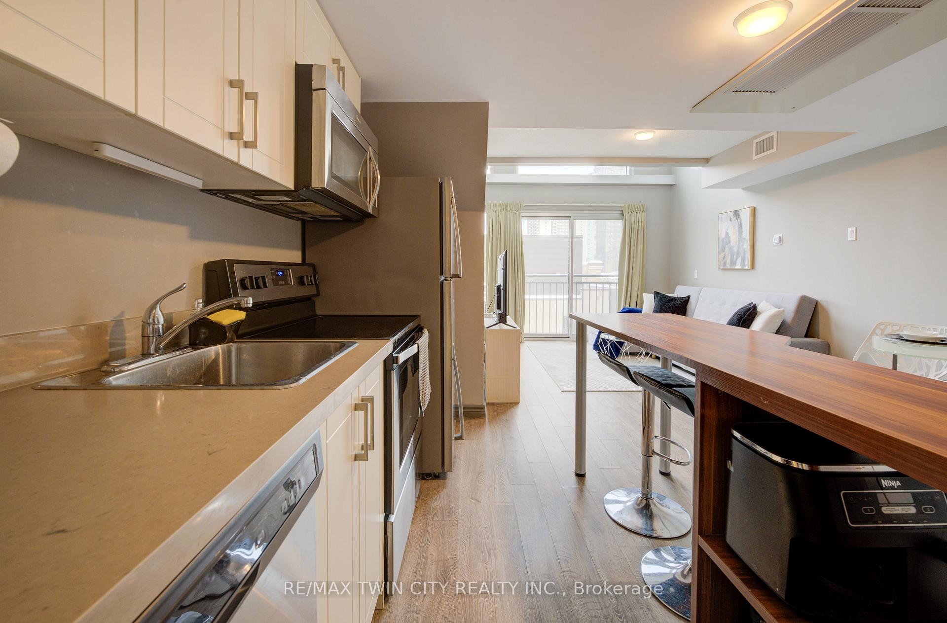 Photo 9 of Unit 7, 321 Spruce Street, Waterloo — HOMEH