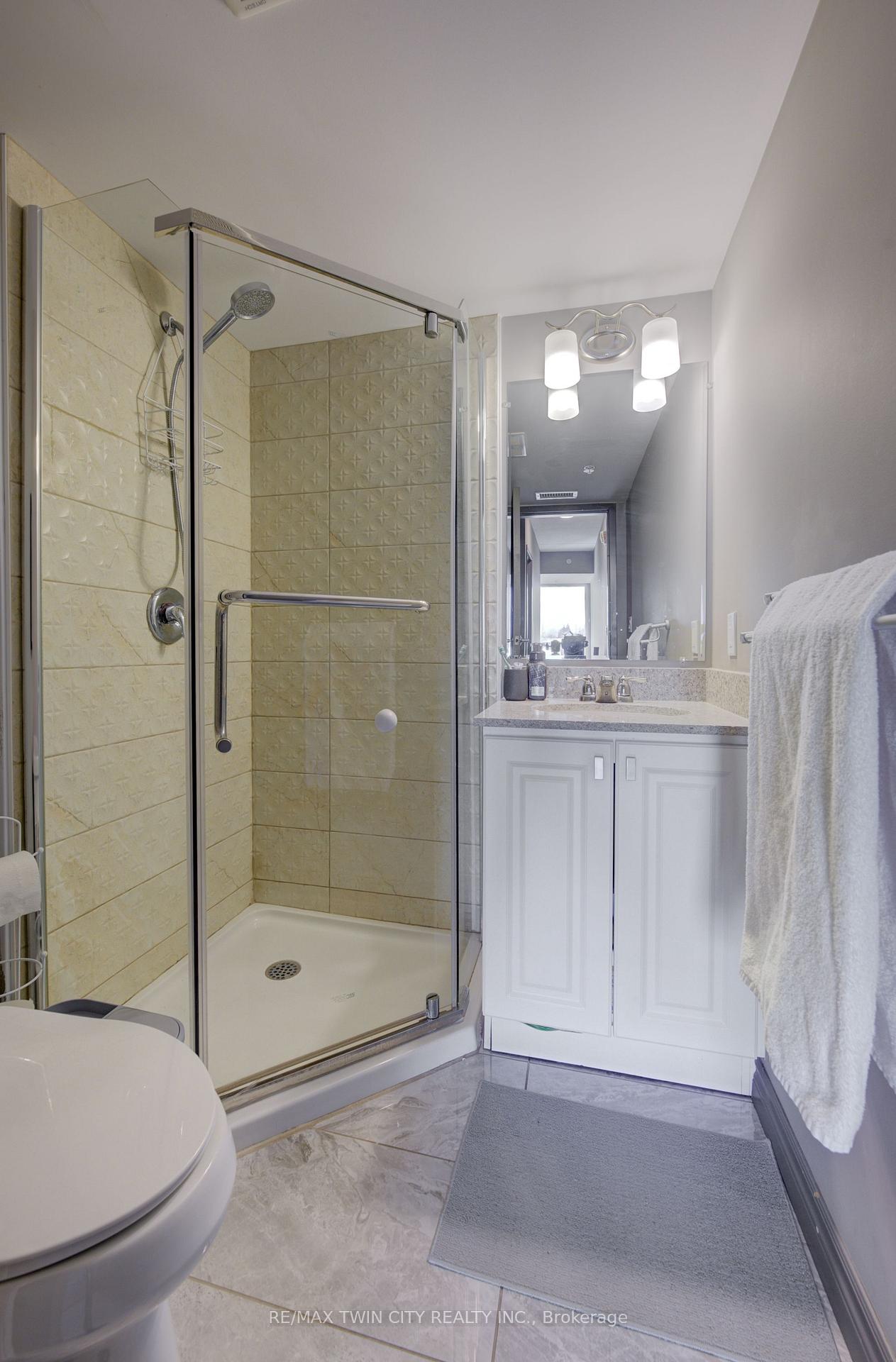 Photo 22 of Unit 7, 321 Spruce Street, Waterloo — HOMEH