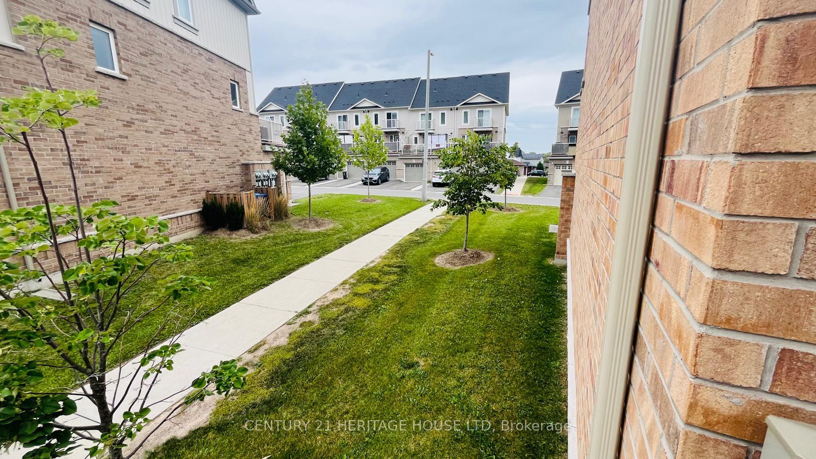 Photo 22 of 216 Law Drive, Guelph, Grange Road — HOMEH