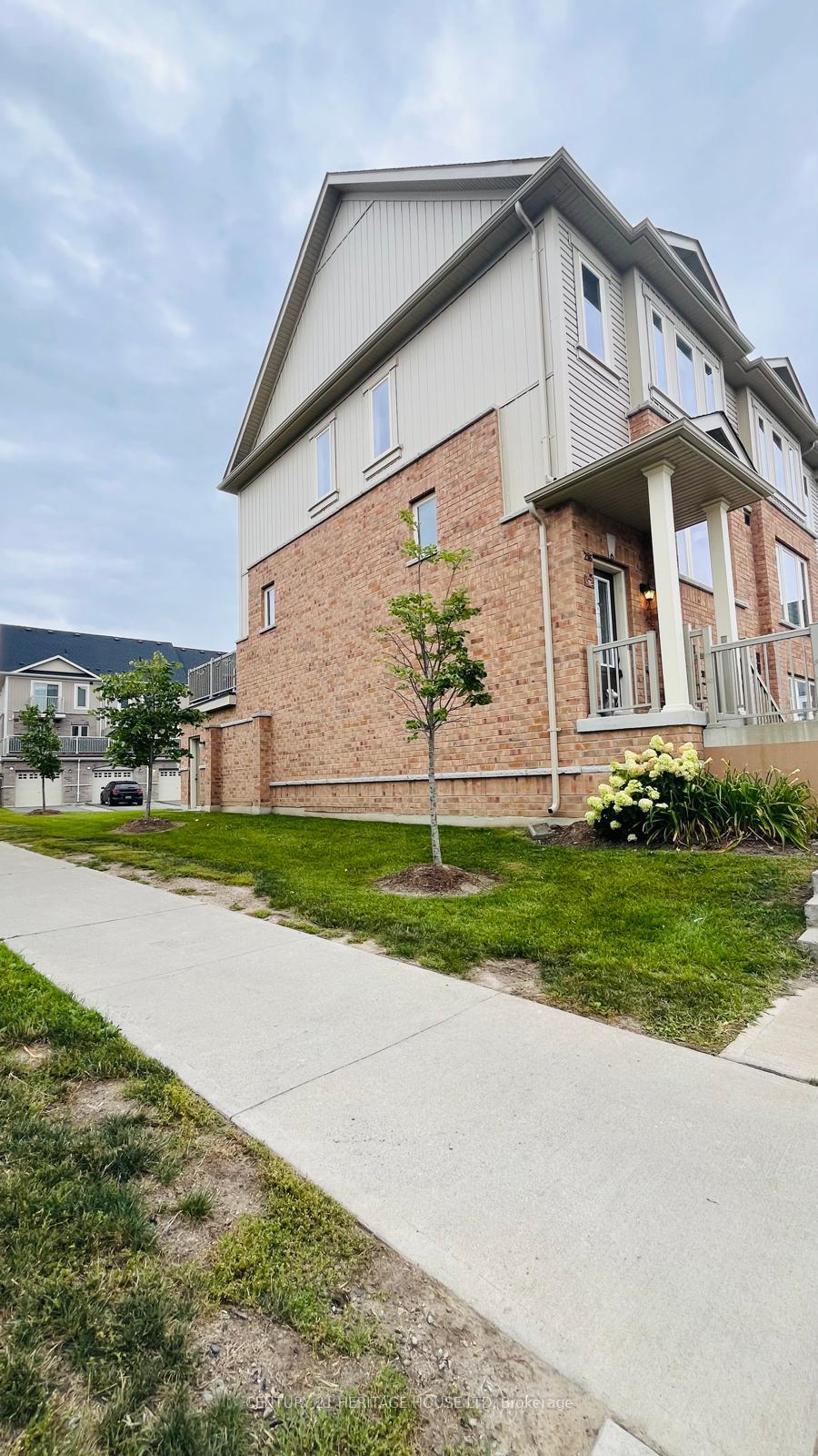 Photo 23 of 216 Law Drive, Guelph, Grange Road — HOMEH