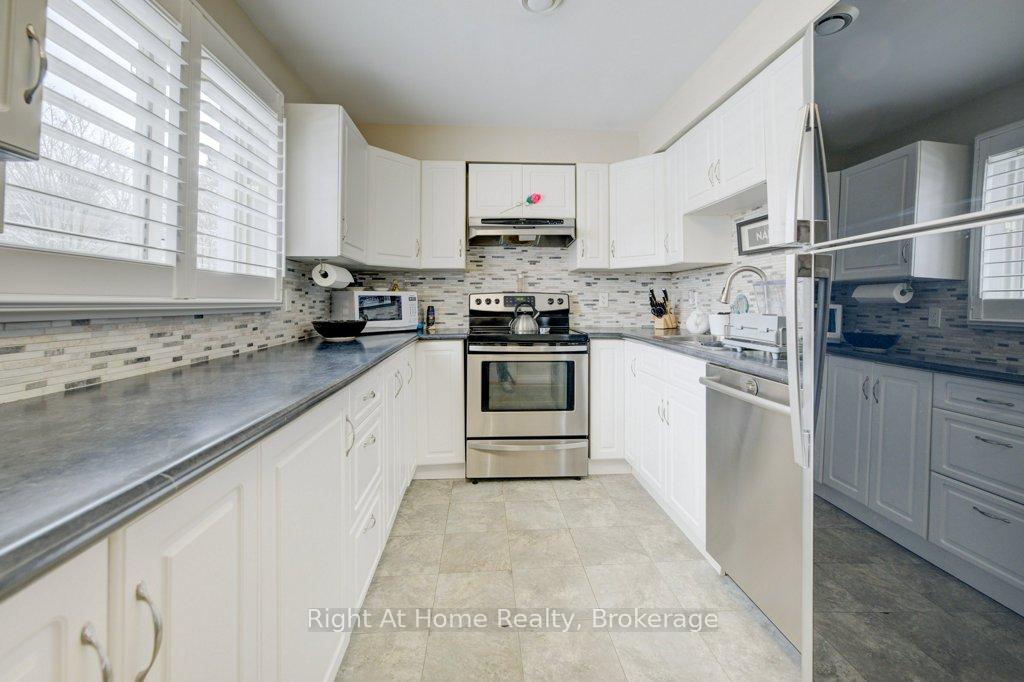 Photo 16 of Unit 78, 9 Trudy Court, Hamilton, Dundas — HOMEH