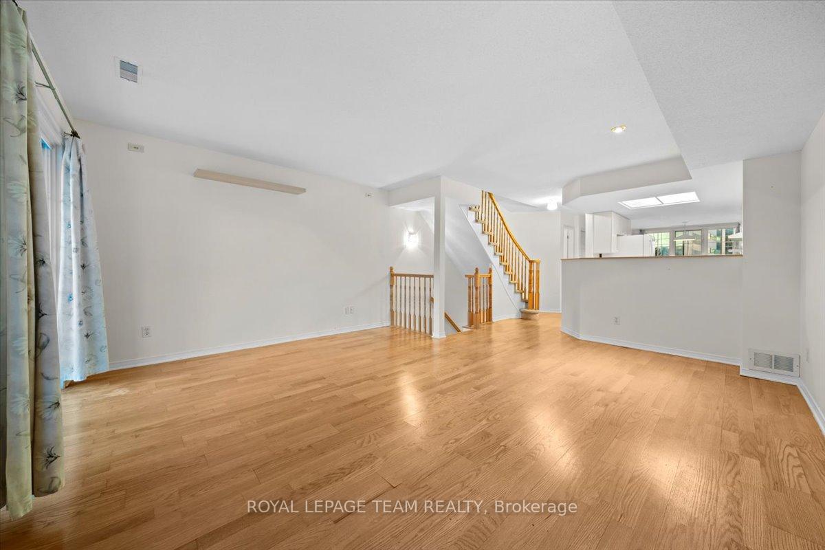 Photo 6 of Unit 32, 108 C Centrepointe Drive W, Ottawa, Centrepointe — HOMEH
